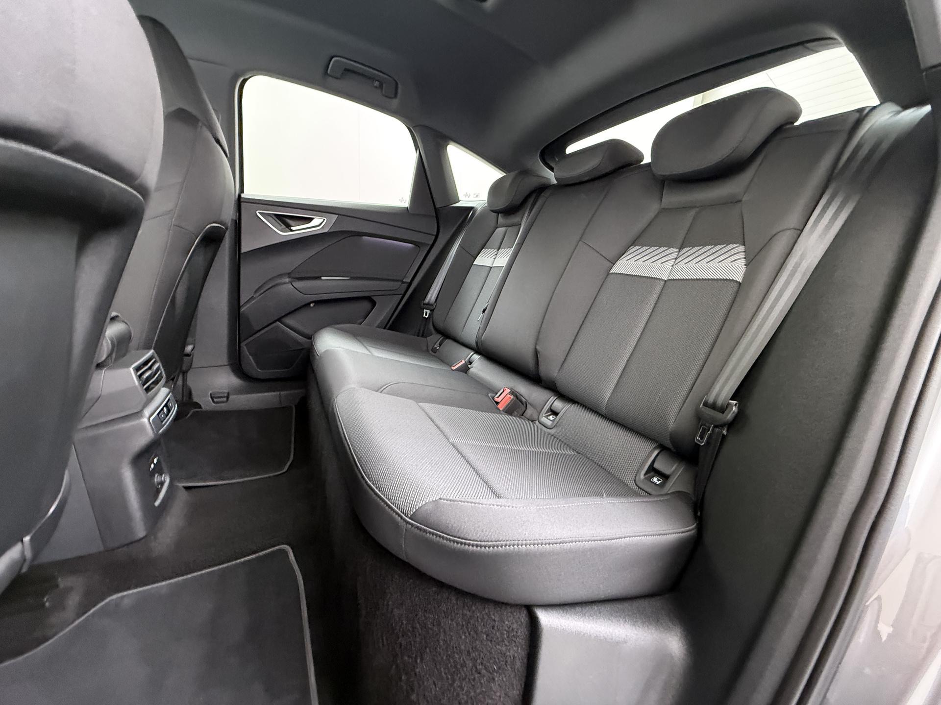 Foto van Audi Q4 Sportback E-tron