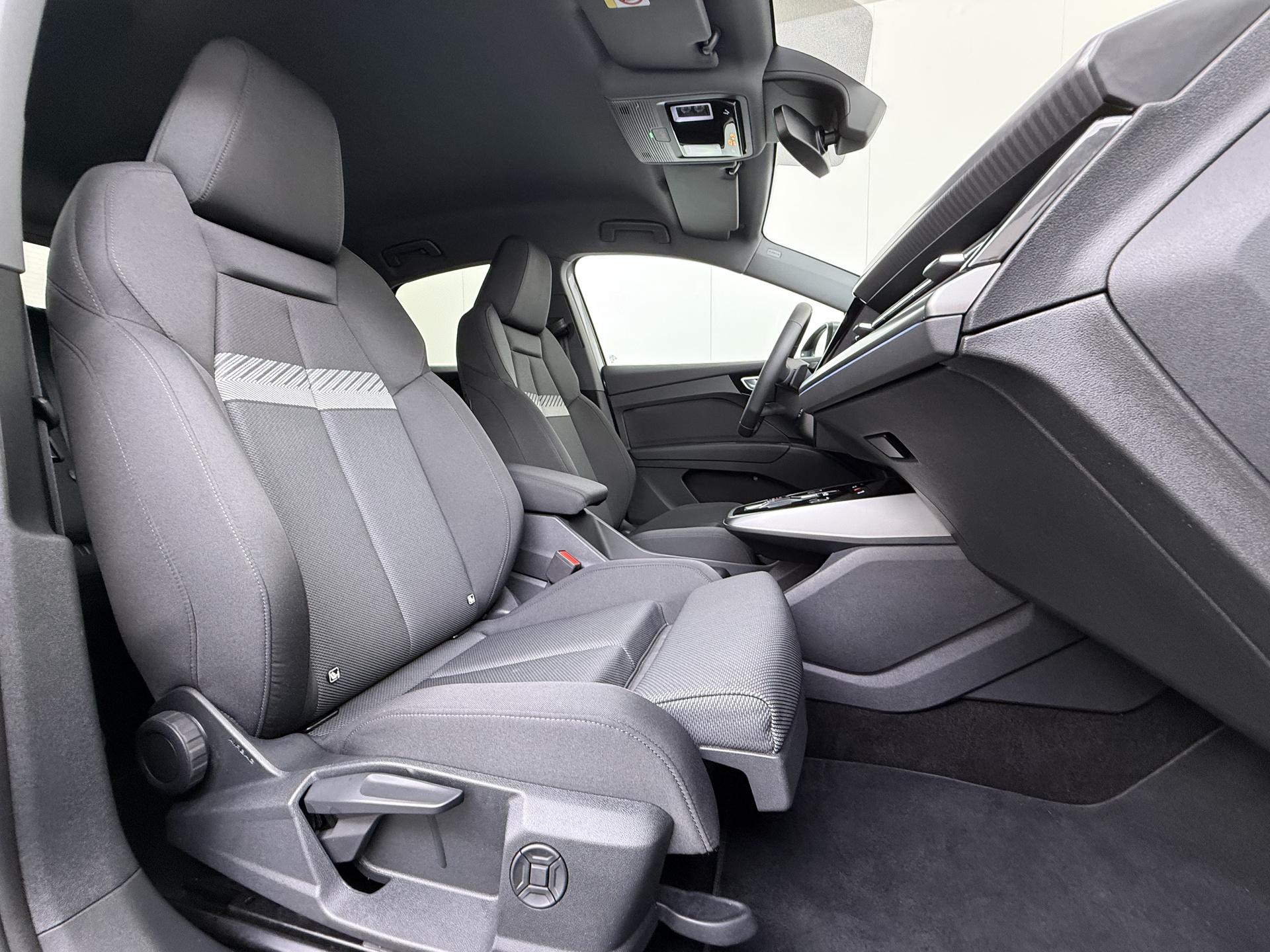 Foto van Audi Q4 Sportback E-tron