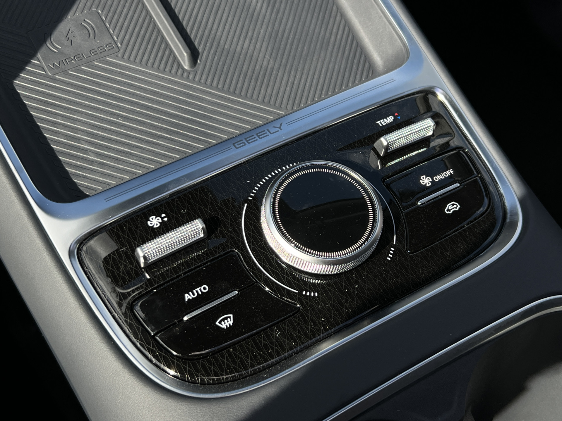 Foto van Geely Starray Em-i
