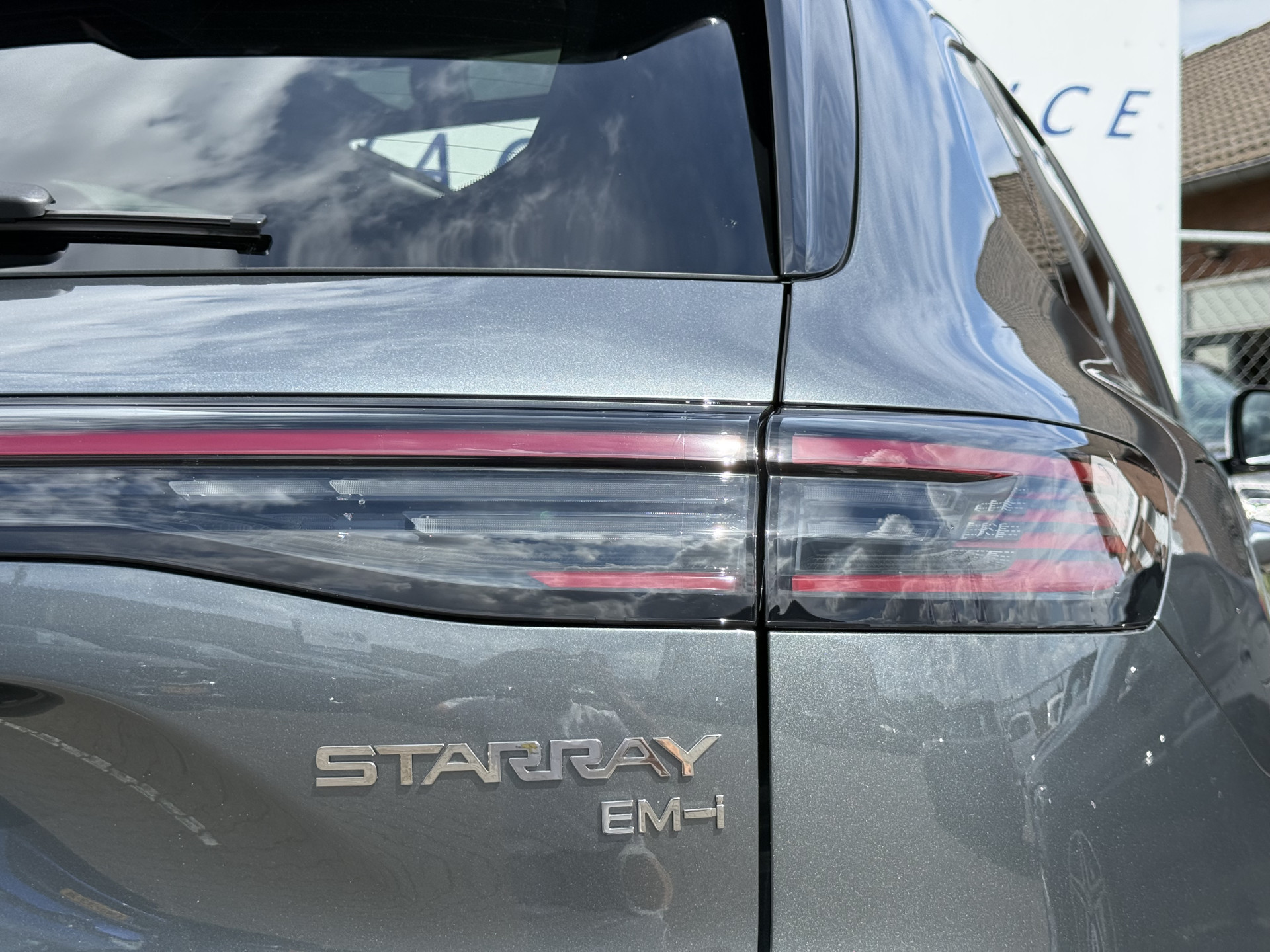 Foto van Geely Starray Em-i