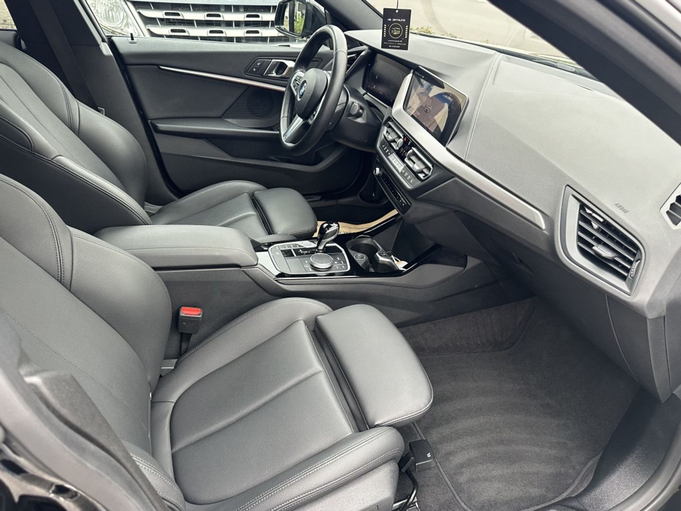 Foto van BMW 218i