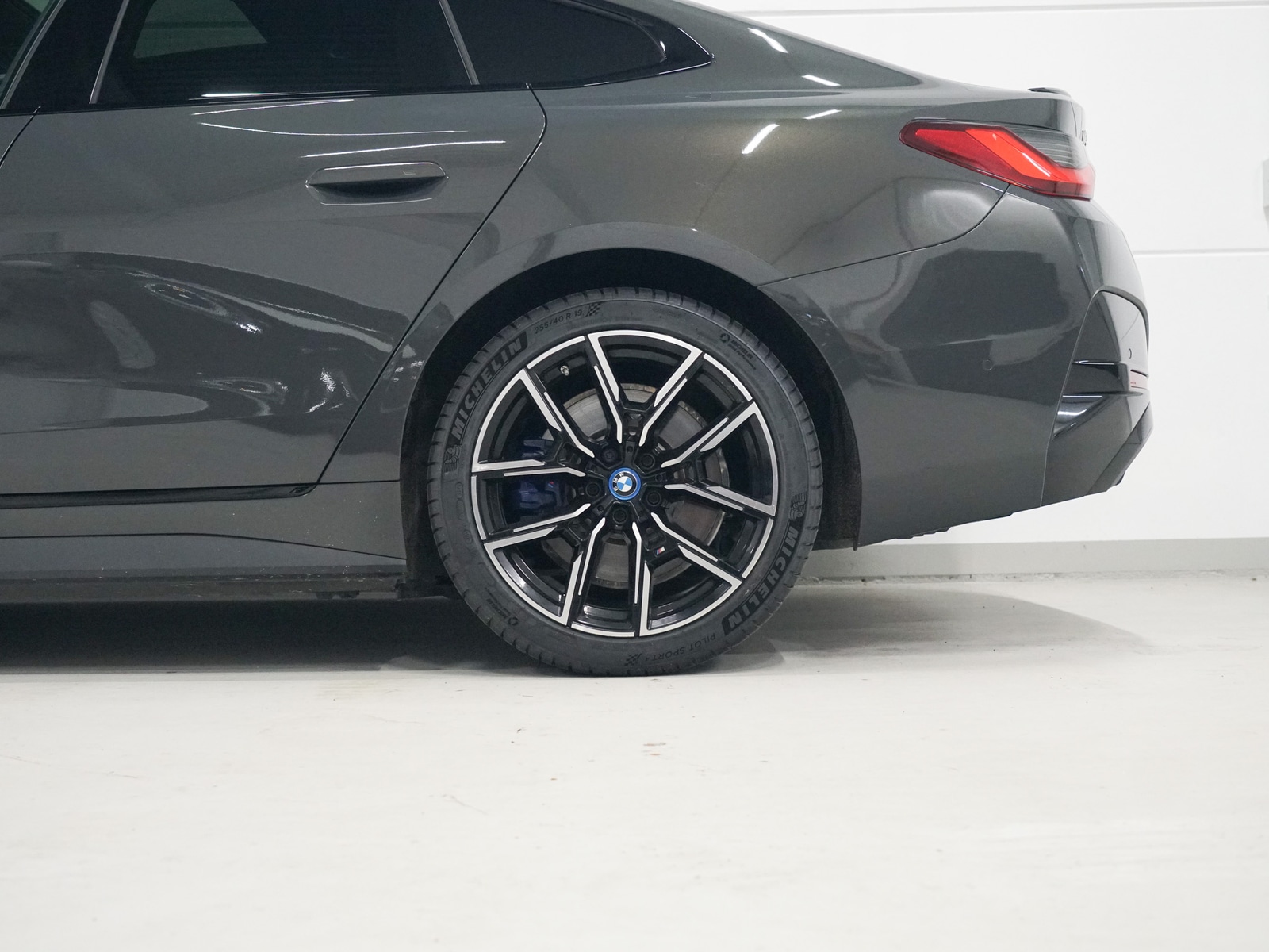 Foto van BMW I4
