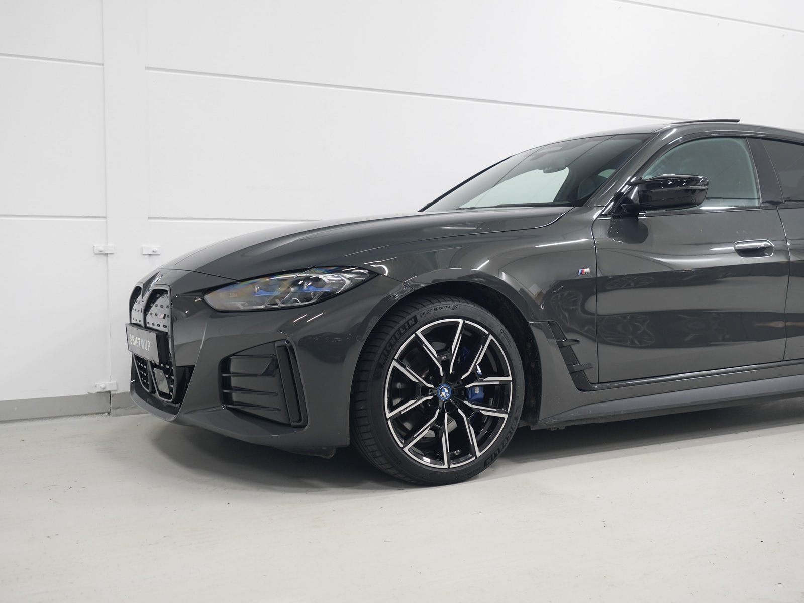 Foto van BMW I4