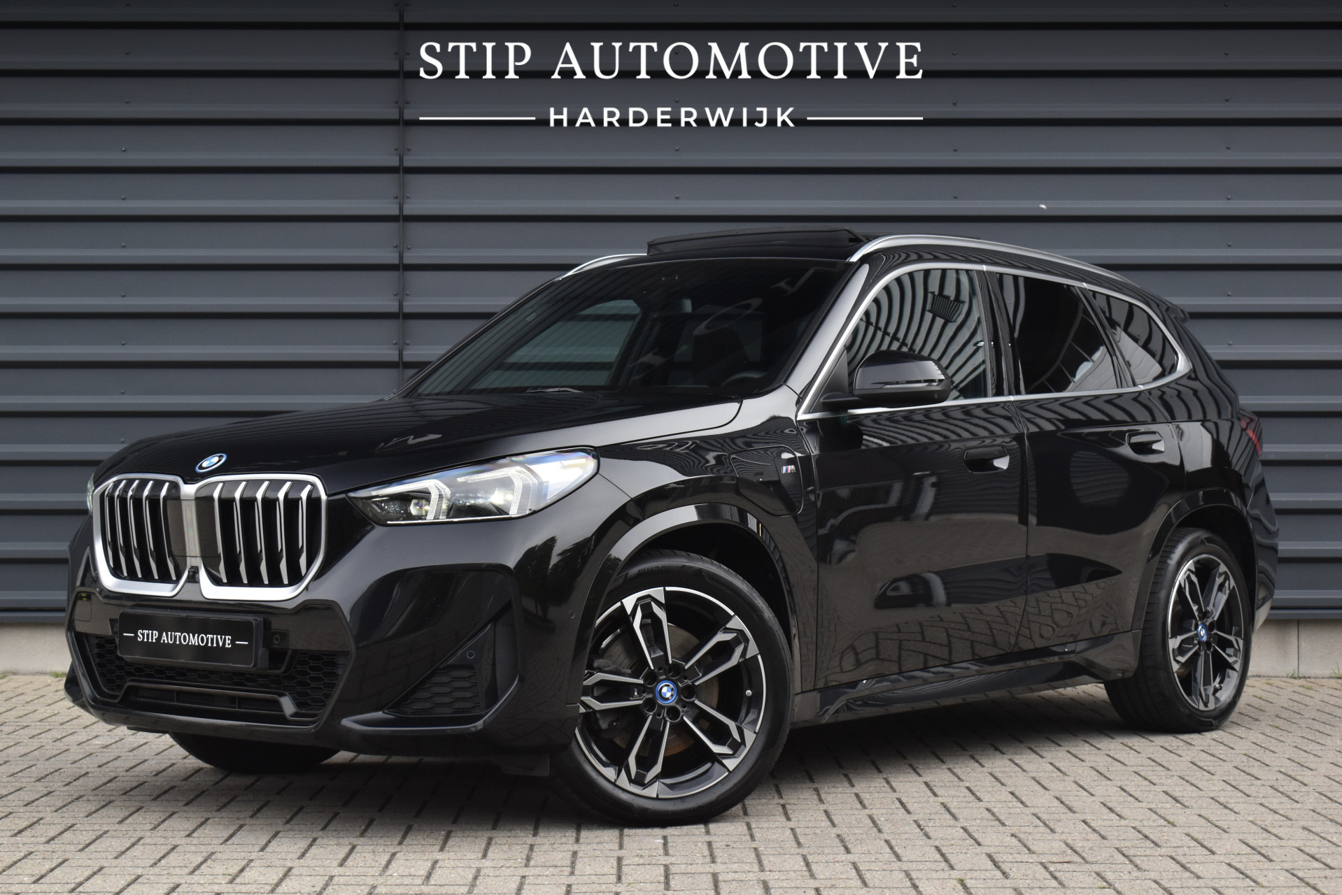 BMW X1 xDrive30e M Sport 2023 - voorkant