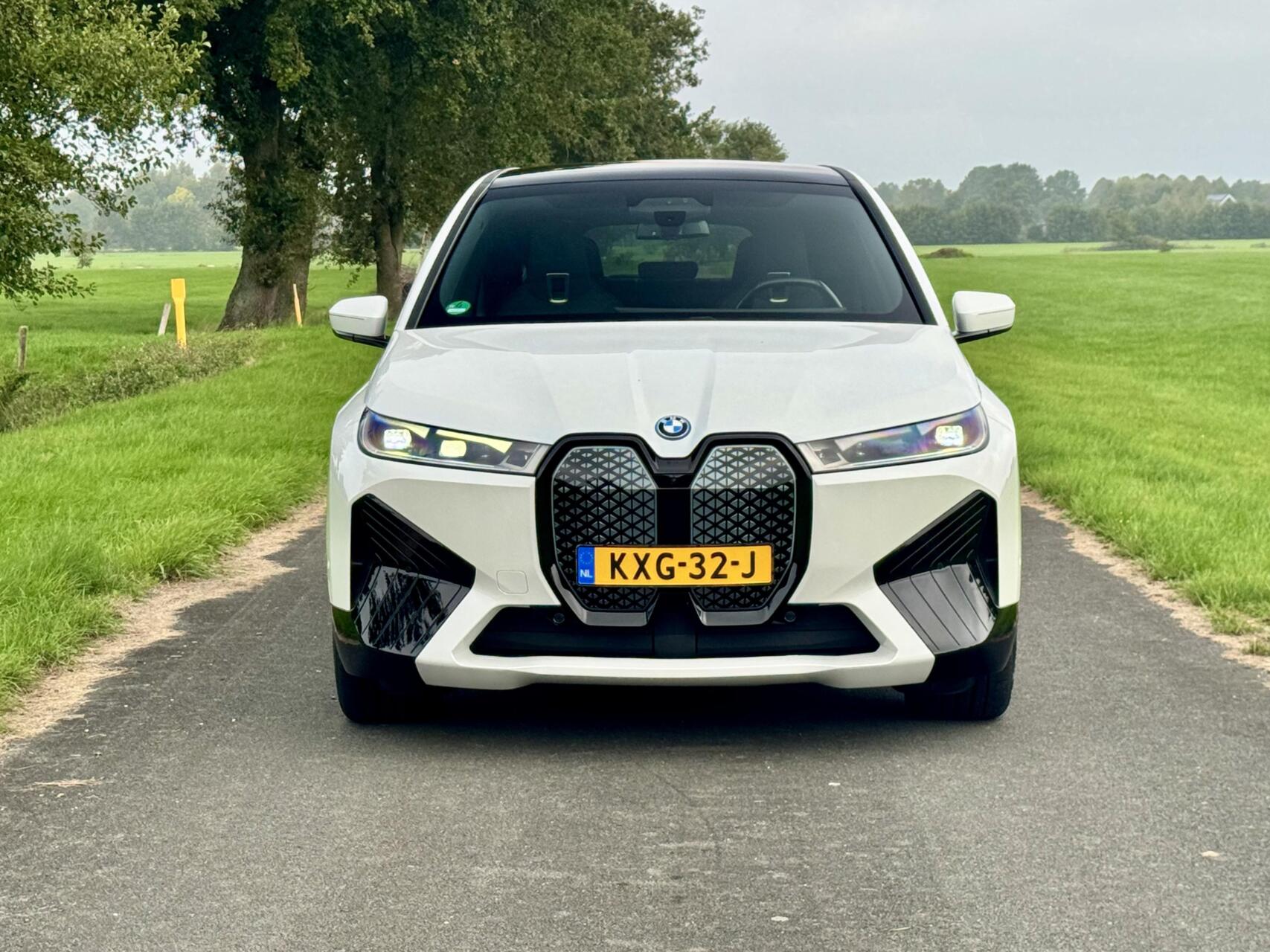 Foto van BMW Ix