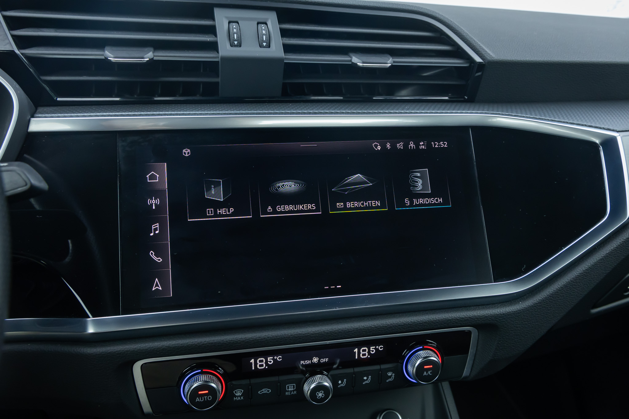 Foto van Audi Q3 E-tron