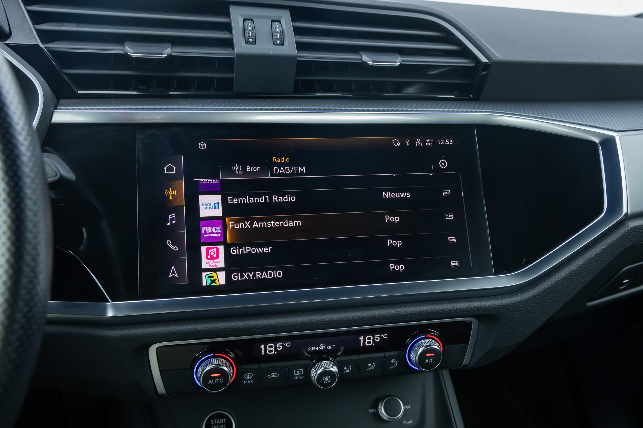 Foto van Audi Q3 E-tron