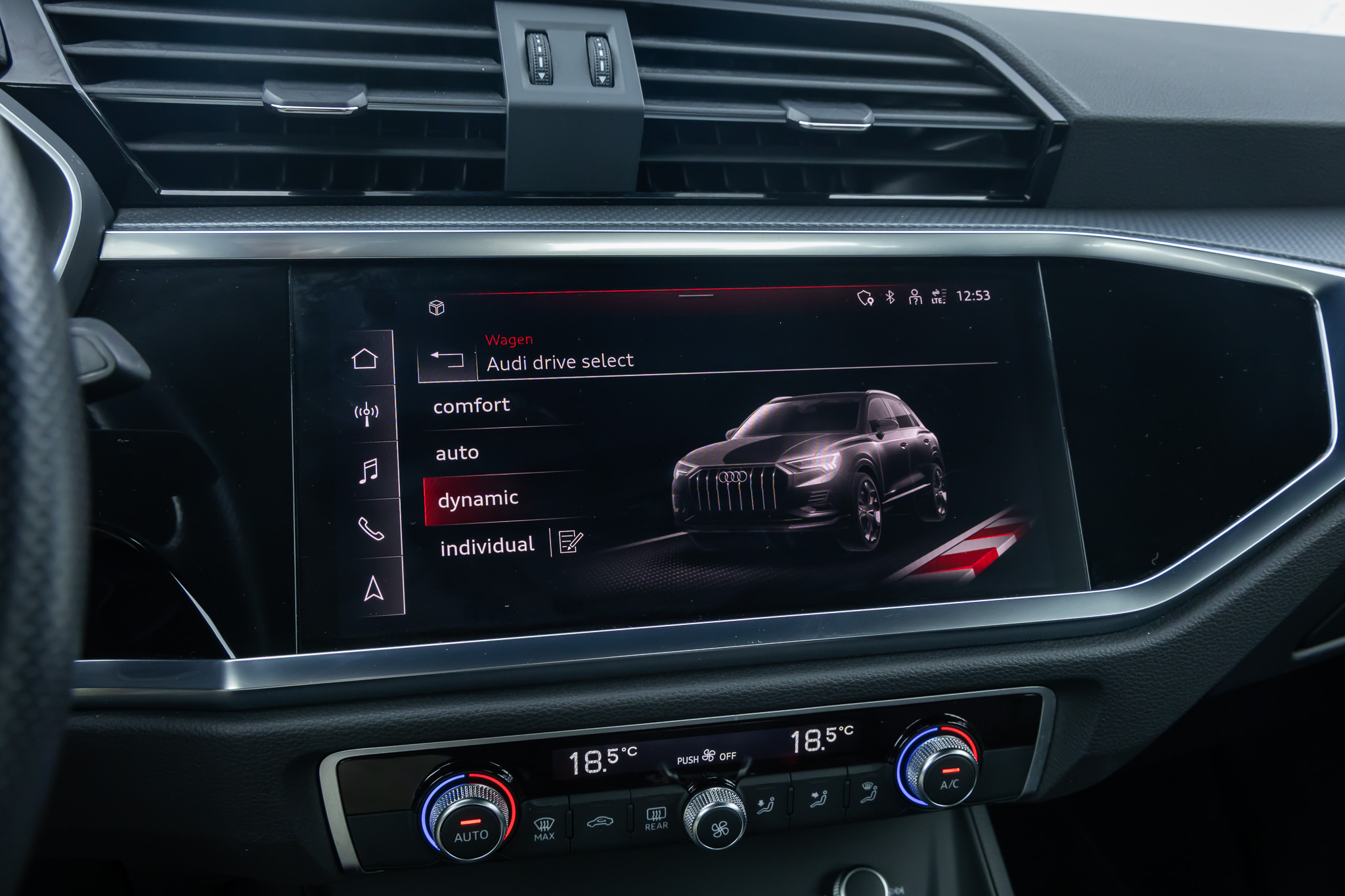 Foto van Audi Q3 E-tron