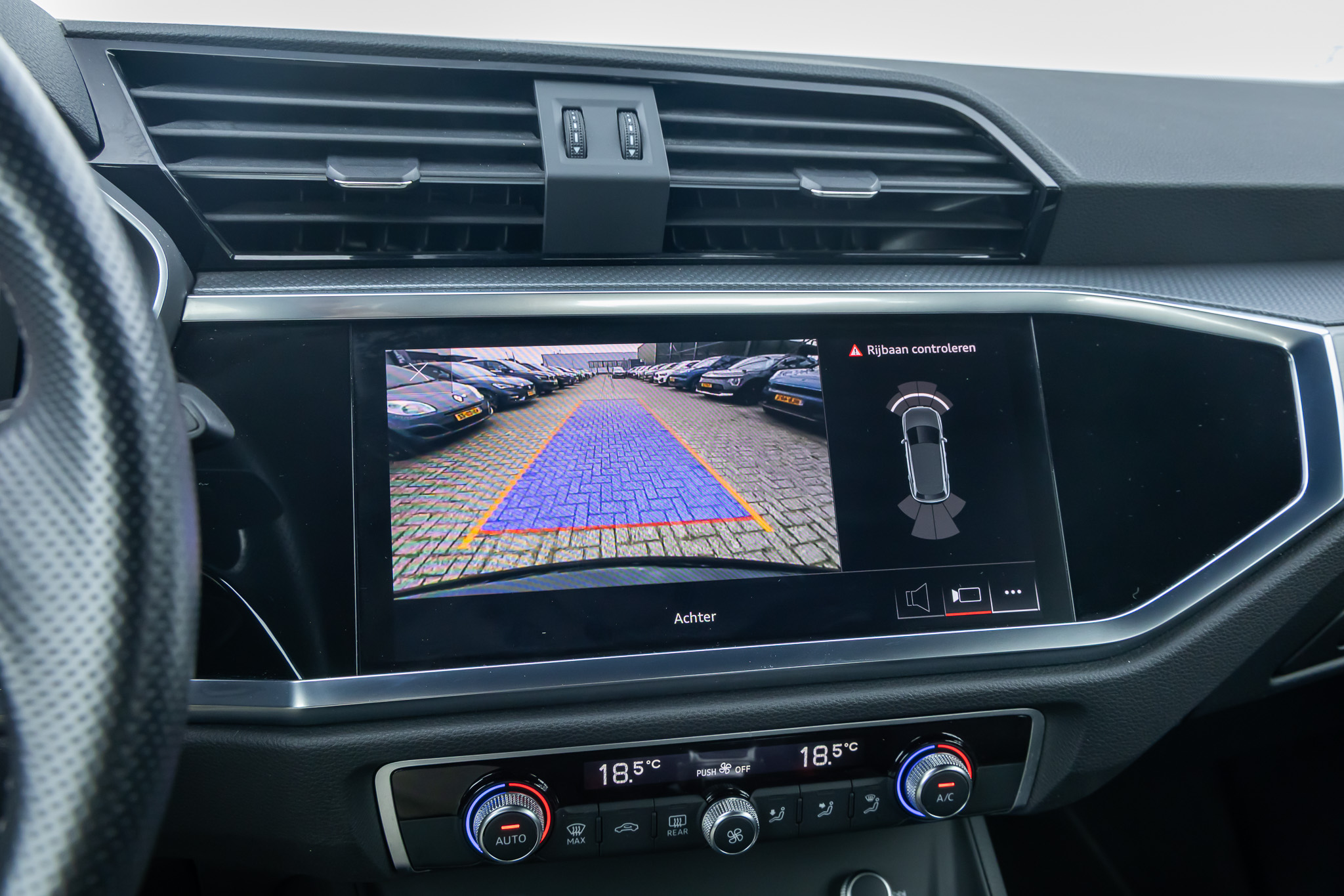 Foto van Audi Q3 E-tron