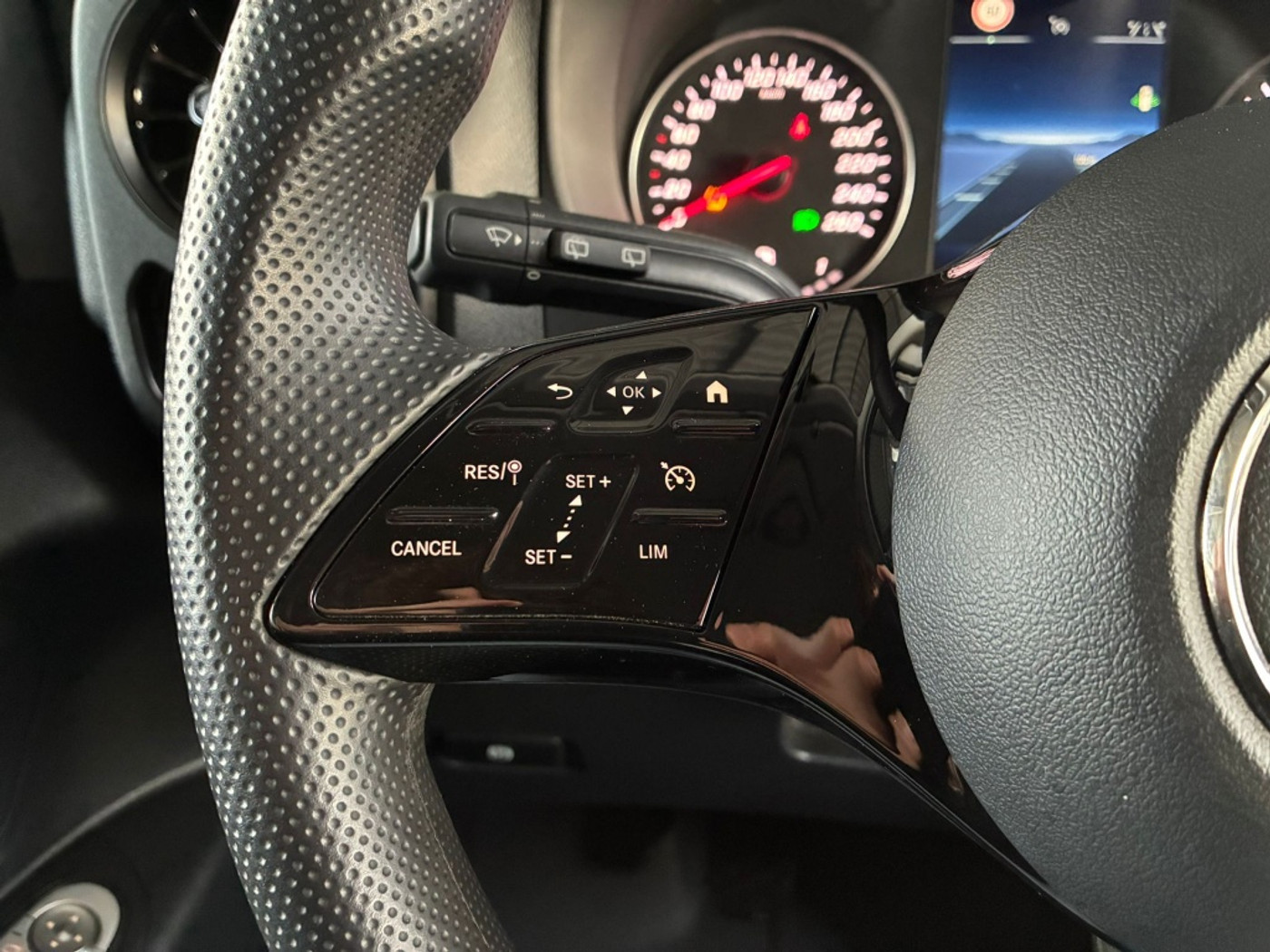 Foto van Mercedes-Benz Vito Gesloten Bestelwagen