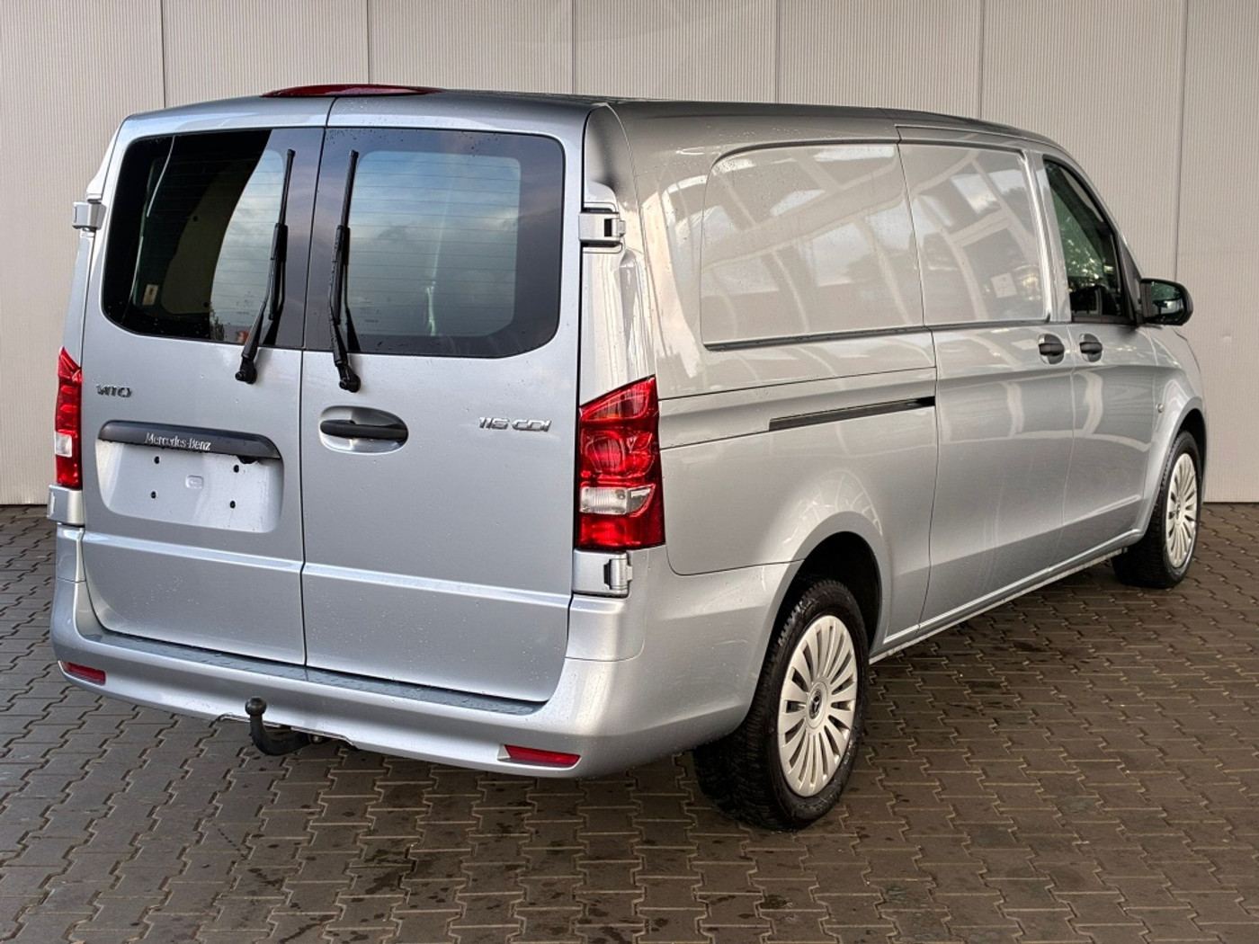 Foto van Mercedes-Benz Vito Gesloten Bestelwagen