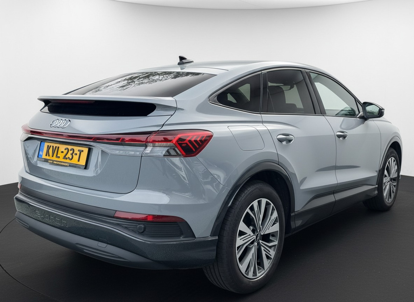 Foto van Audi Q4 Sportback E-tron