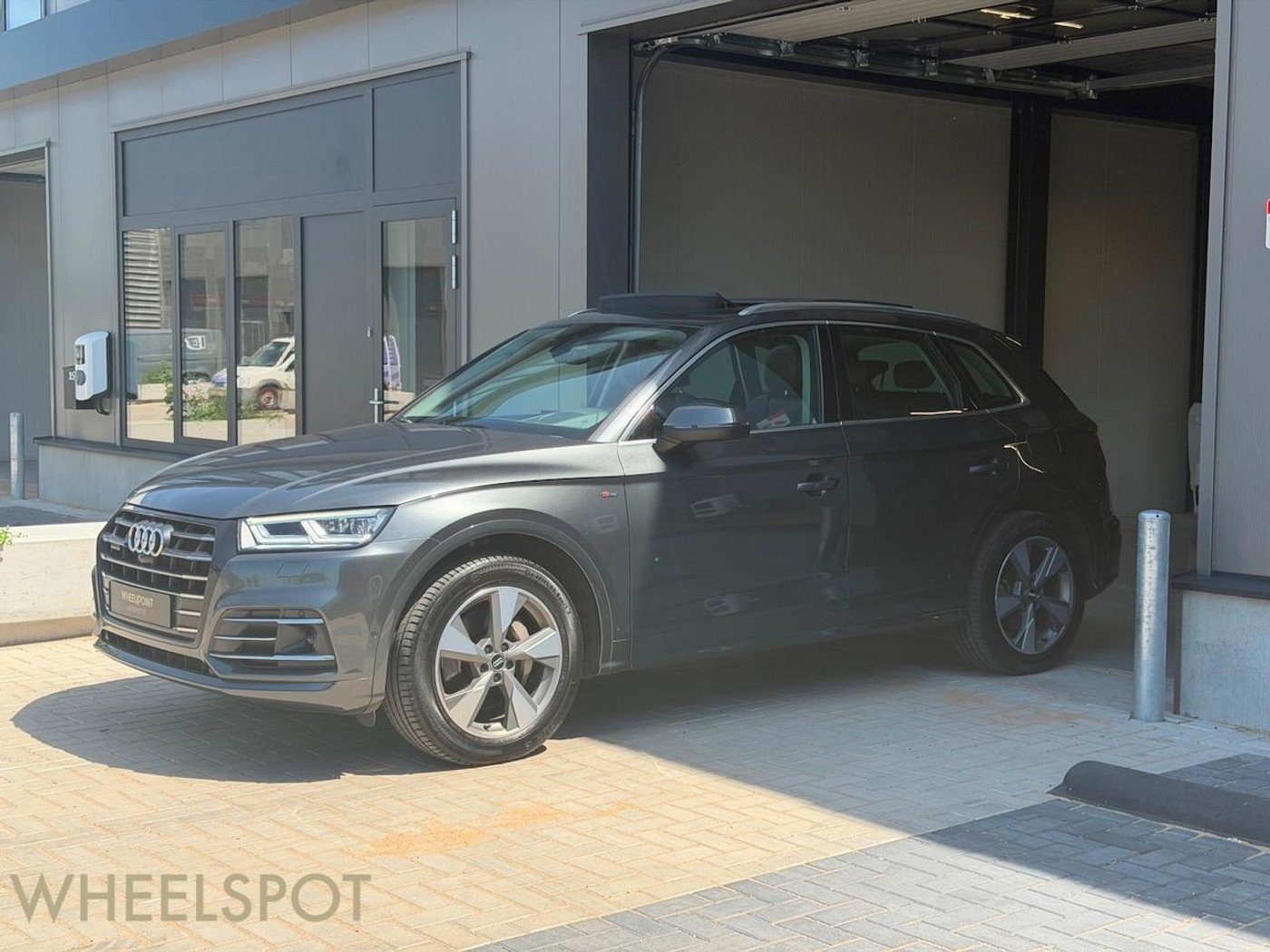 Foto van Audi Q5 55 TFSI E