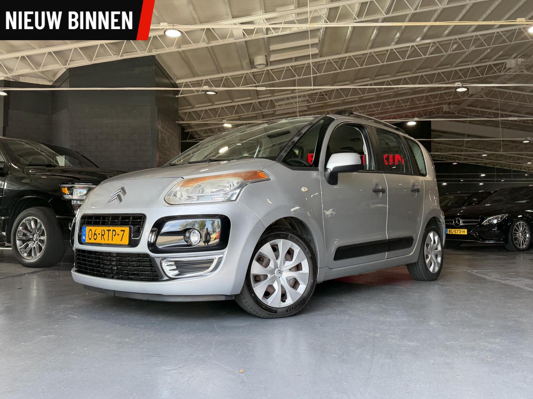 Citroen C3 Picasso 1.4 VTi Aura airco Cruise 2010 - voorkant