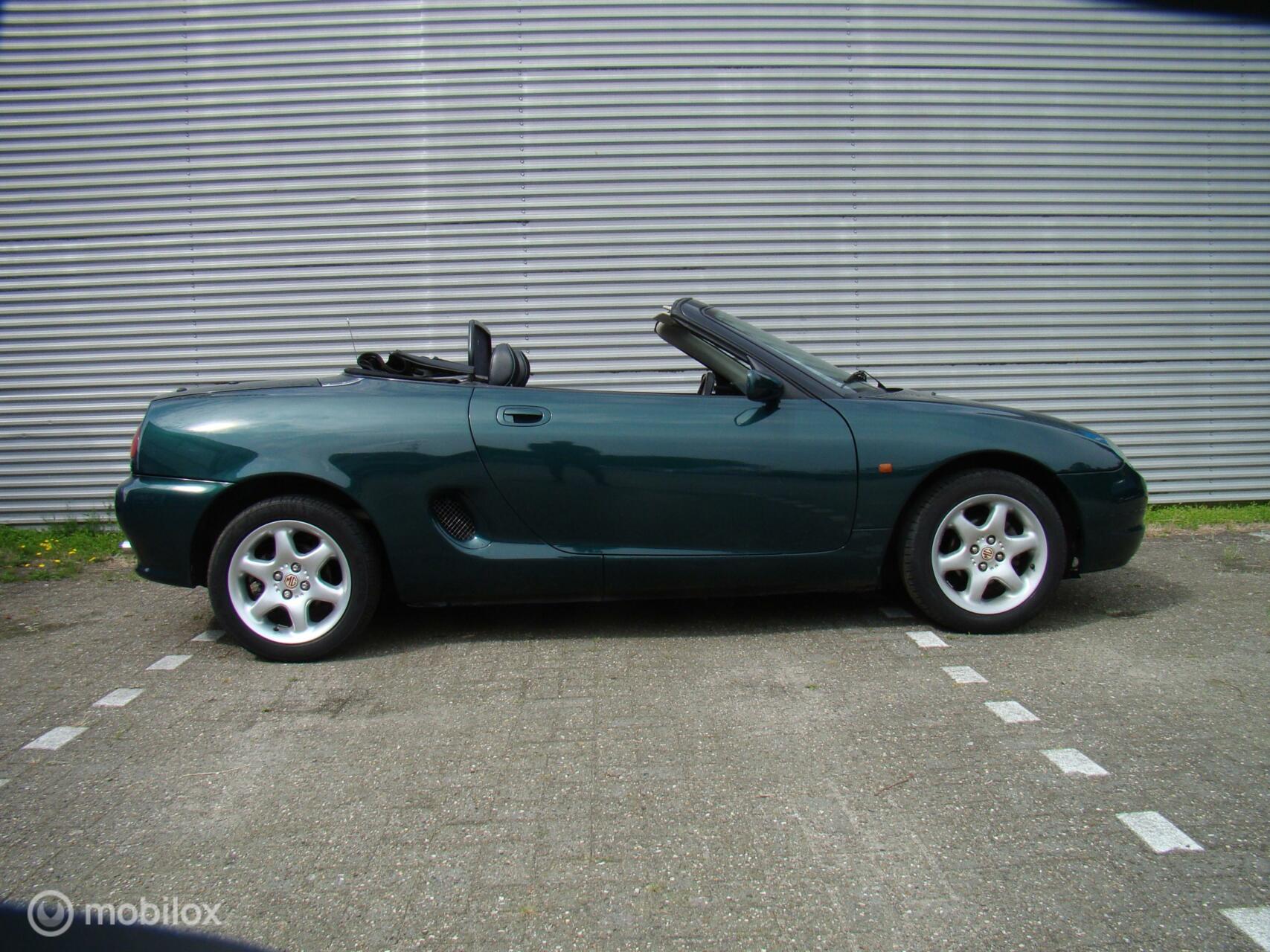 Foto van MG F