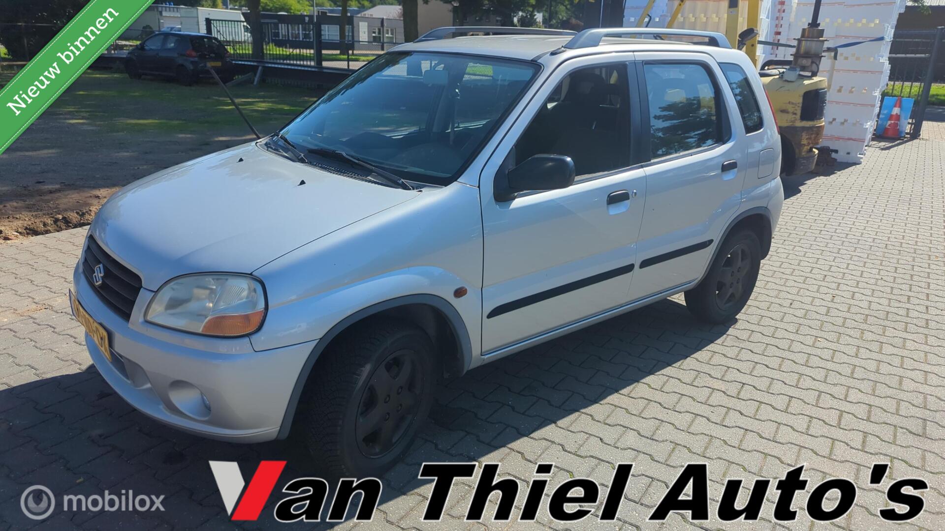 Suzuki Ignis 1.3-16V GS 2003 - voorkant