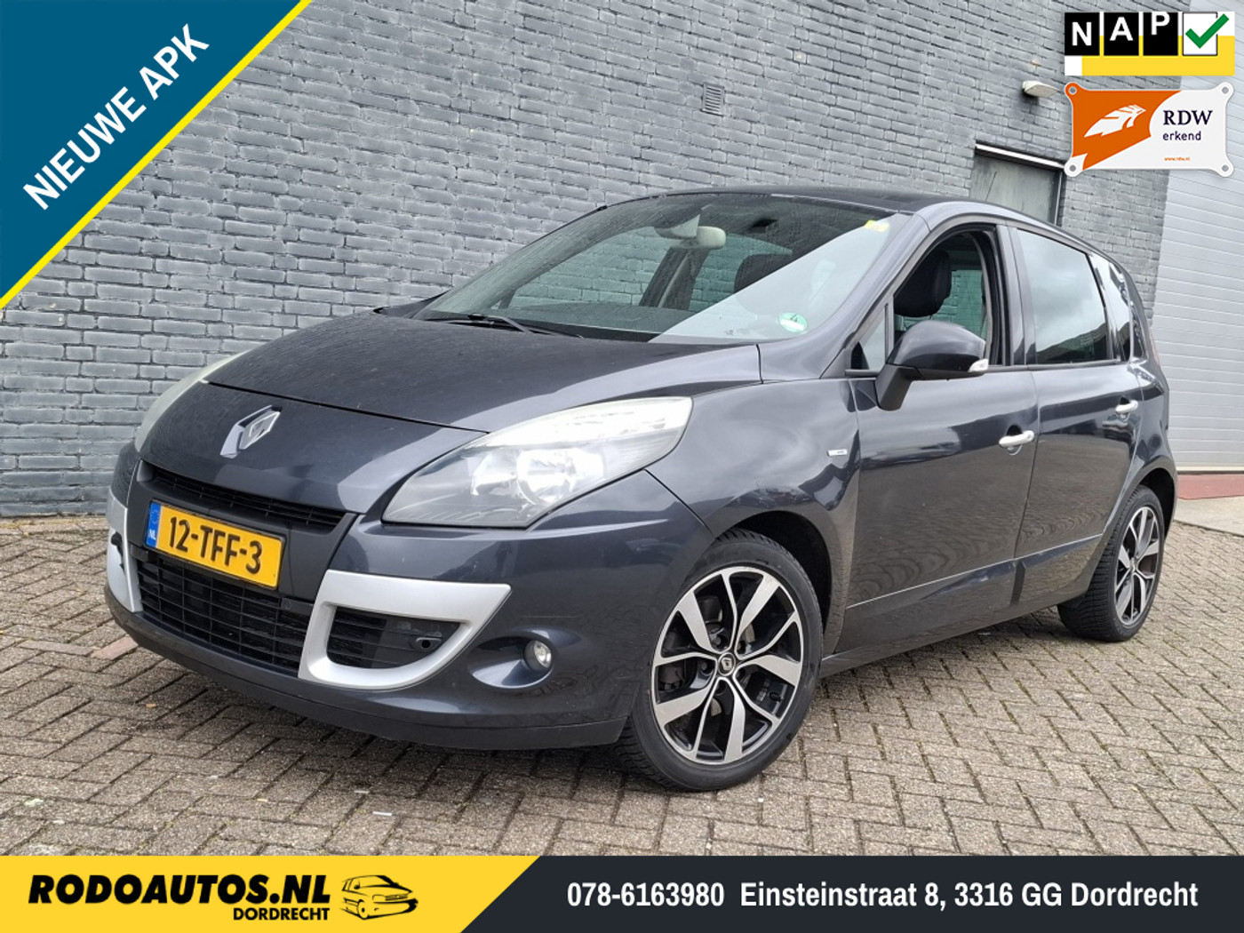 Renault Megane Scenic 1.6 dCi Bose Navi/Pano/Ecc/Cruise ✅ 2012 - voorkant