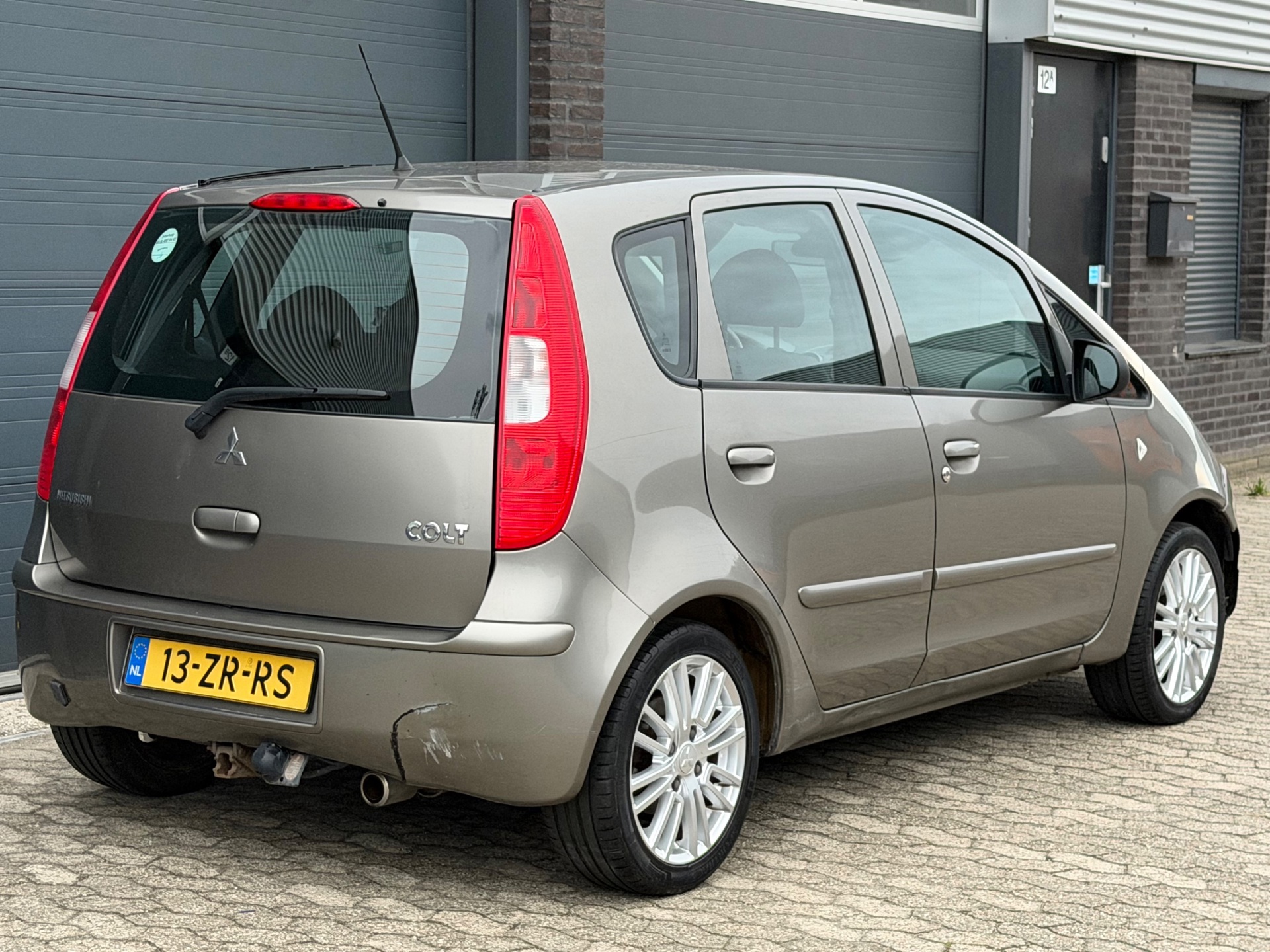 Foto van Mitsubishi Mitsubishi Colt