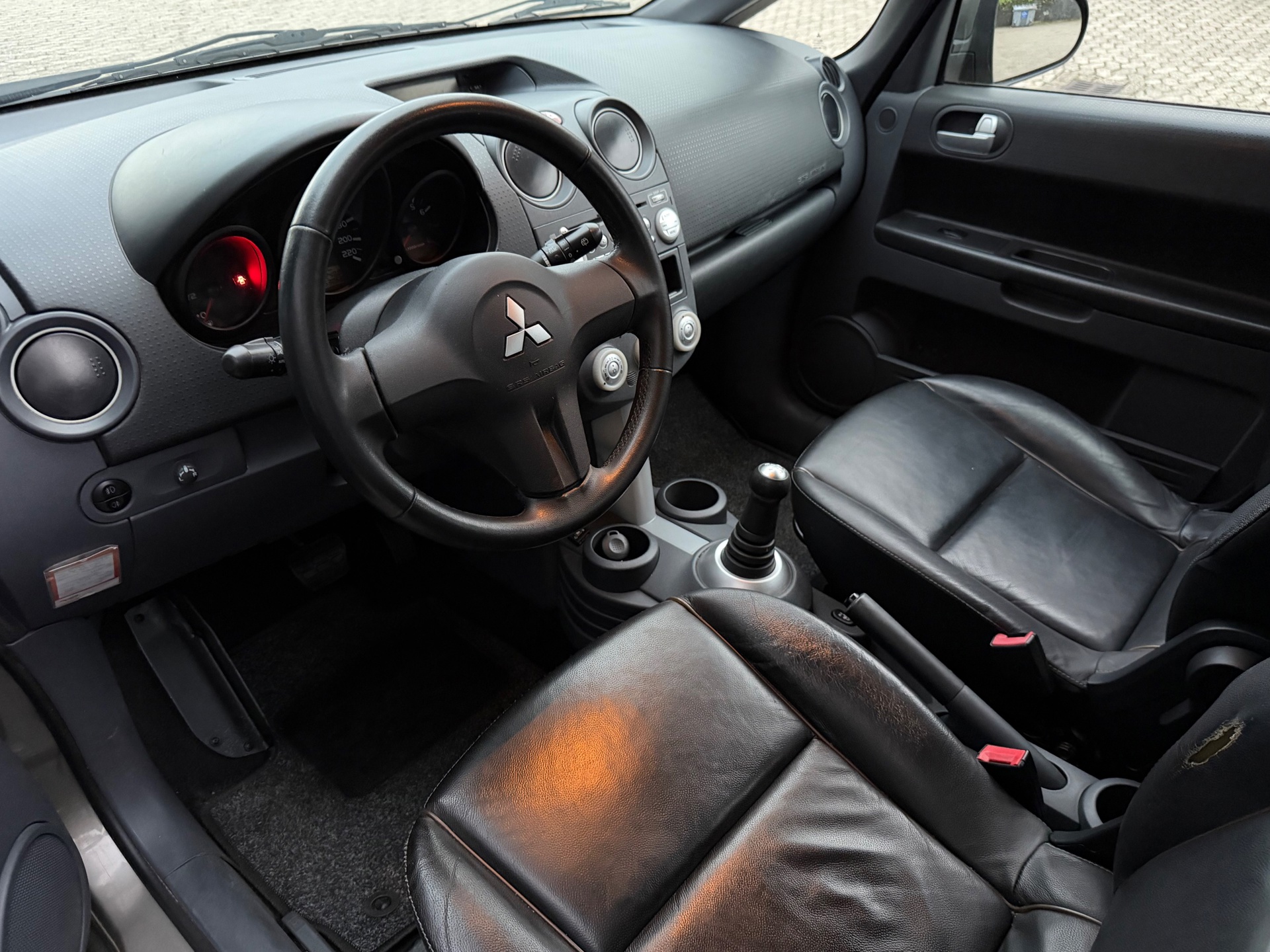 Foto van Mitsubishi Mitsubishi Colt