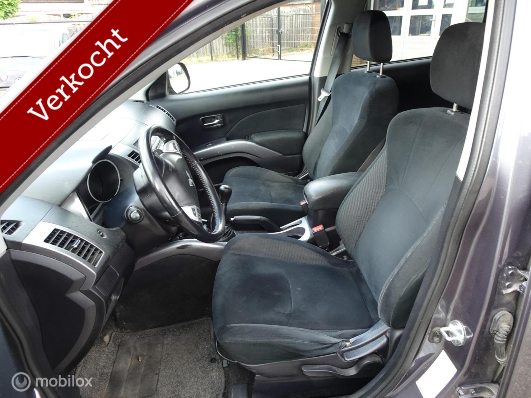 Foto van Mitsubishi Mitsubishi Outlander