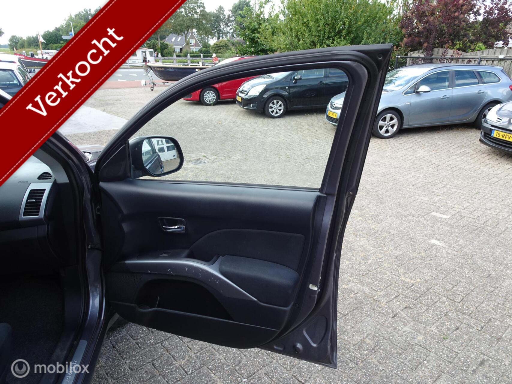 Foto van Mitsubishi Mitsubishi Outlander