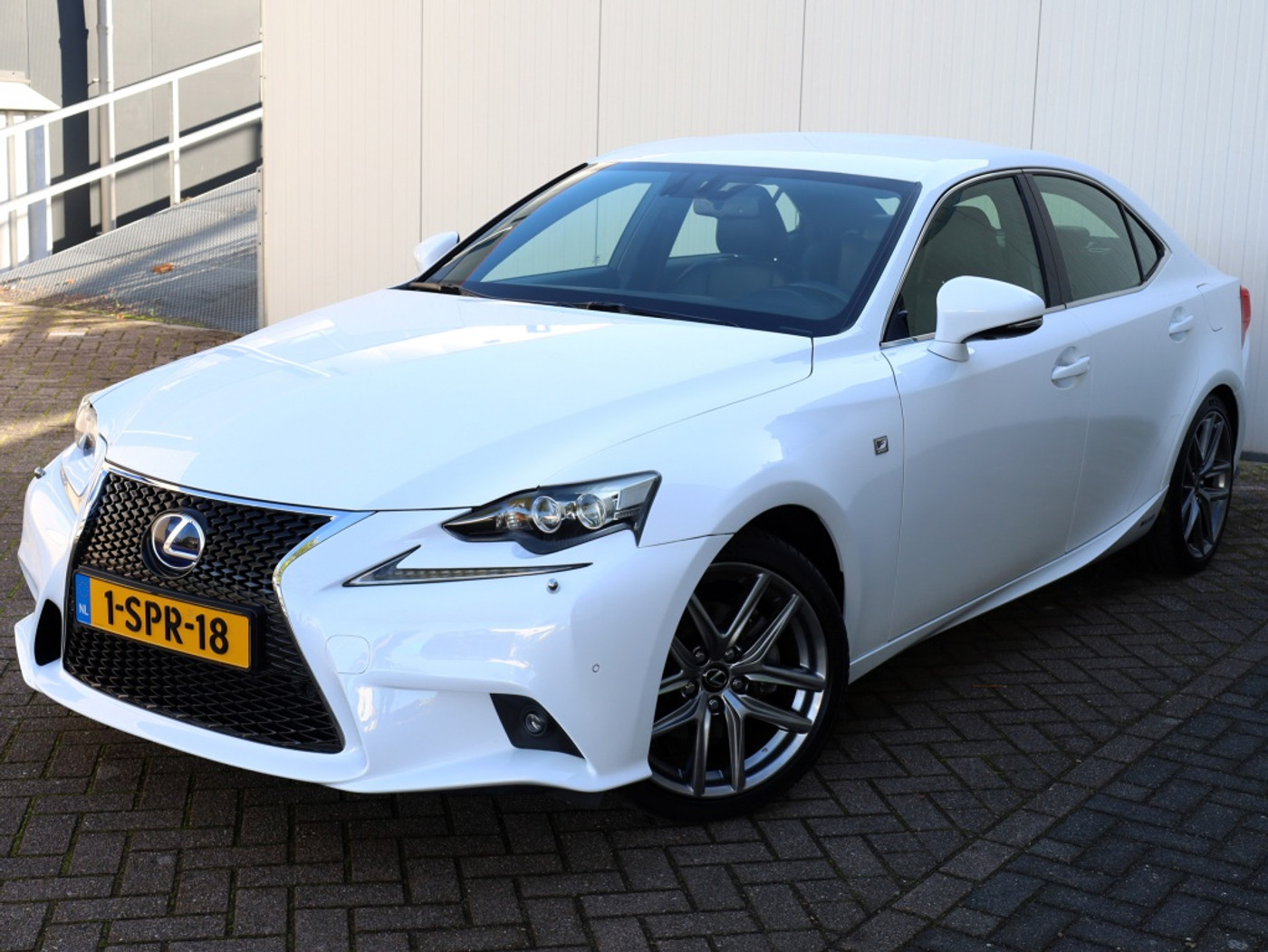 Foto van Lexus Lexus Is300h