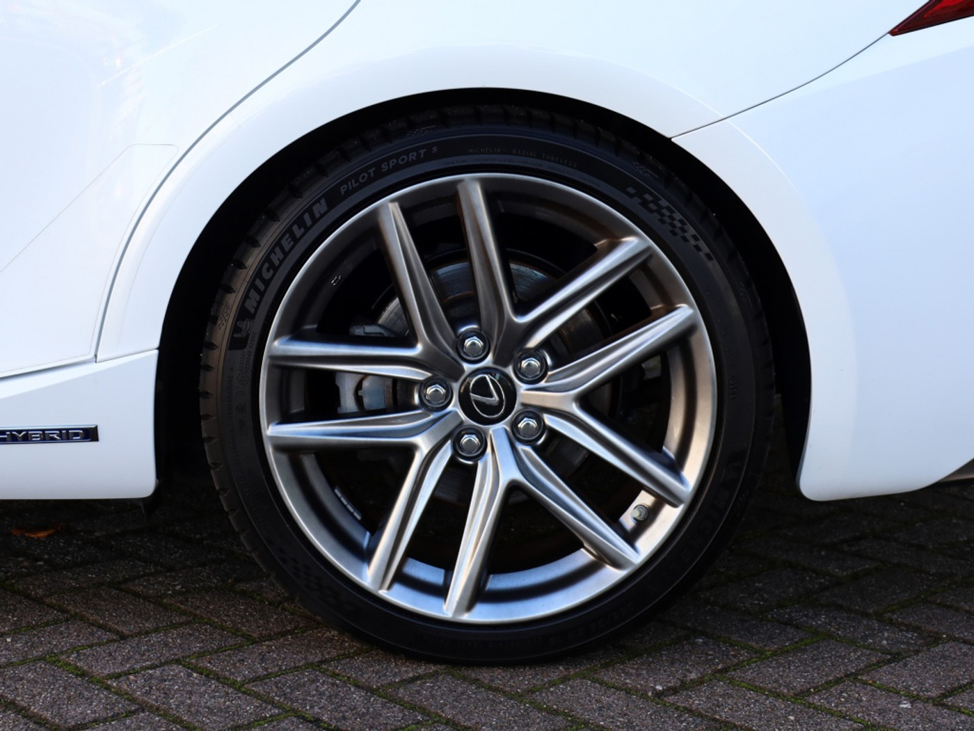 Foto van Lexus Lexus Is300h