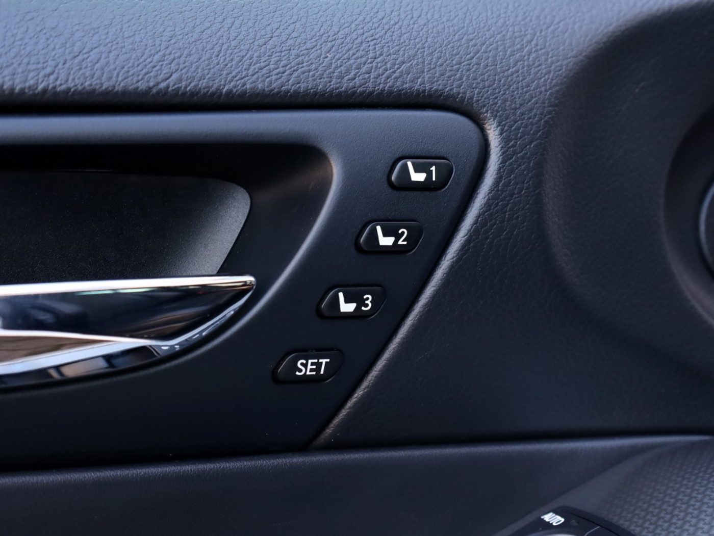 Foto van Lexus Lexus Is300h