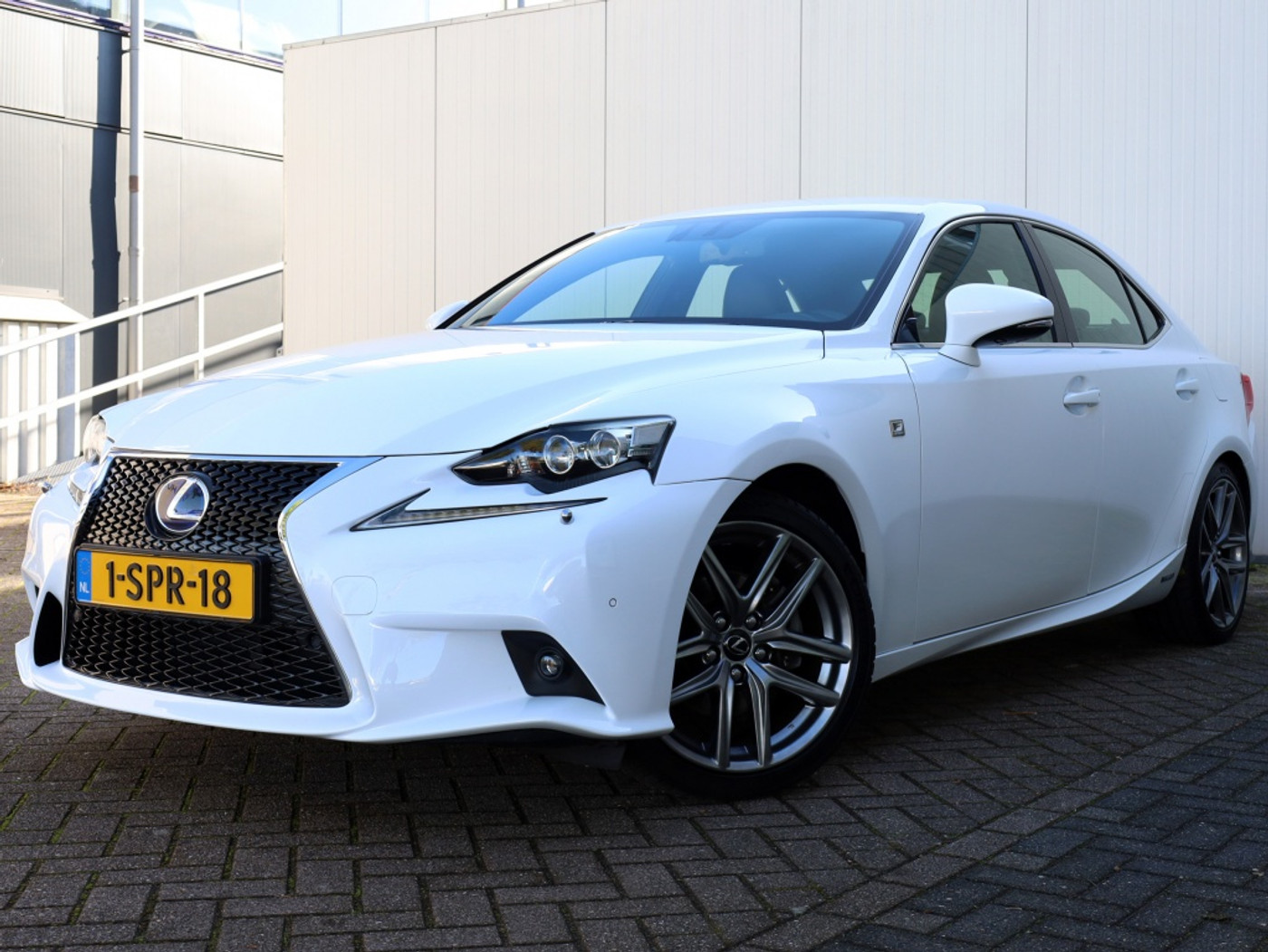 Foto van Lexus Lexus Is300h