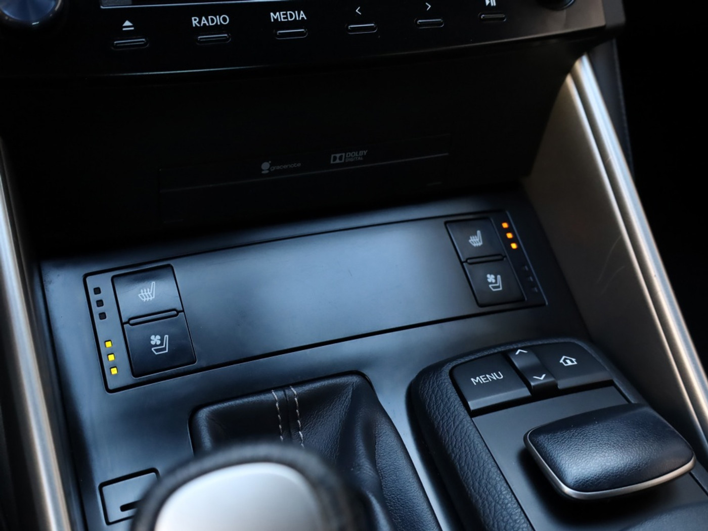 Foto van Lexus Lexus Is300h