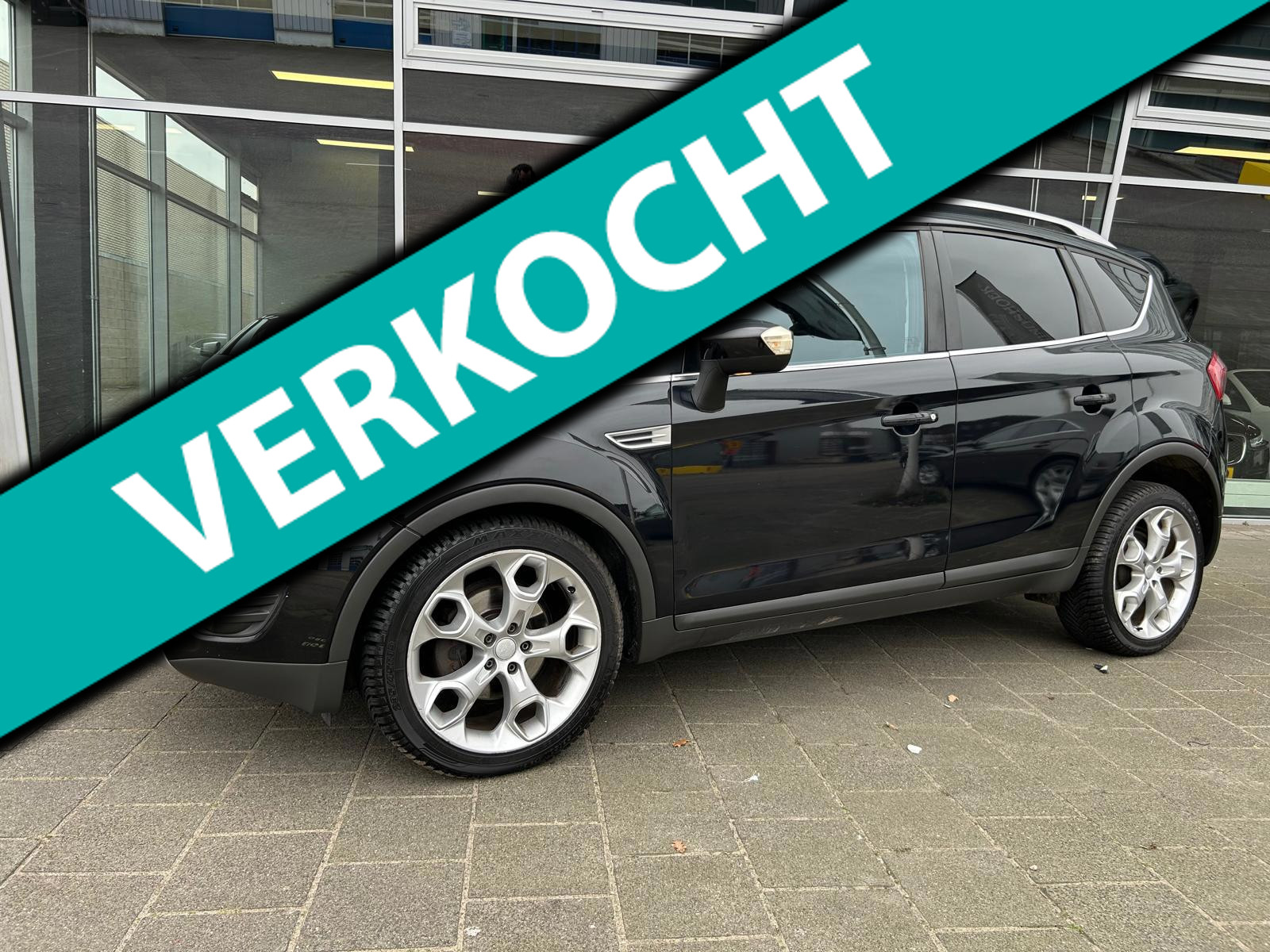 Ford Kuga 2.5 20V Titanium 2009 - voorkant