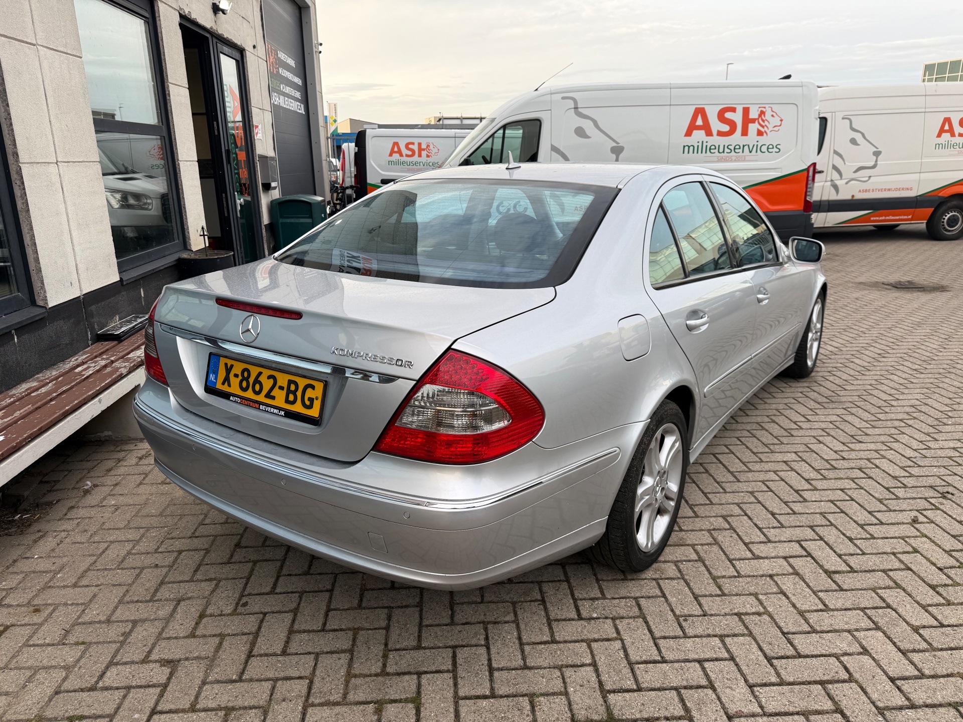 Foto van Mercedes-Benz E 200 Kompressor