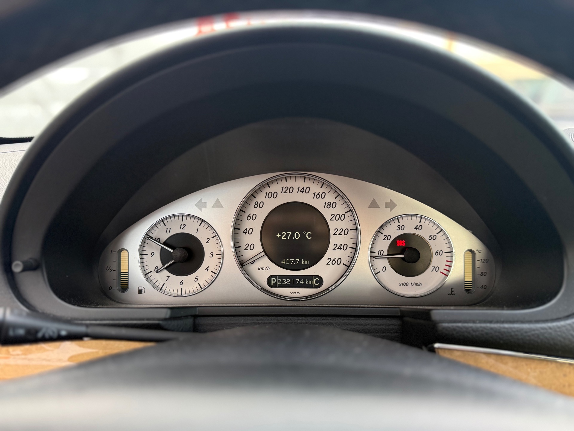 Foto van Mercedes-Benz E 200 Kompressor