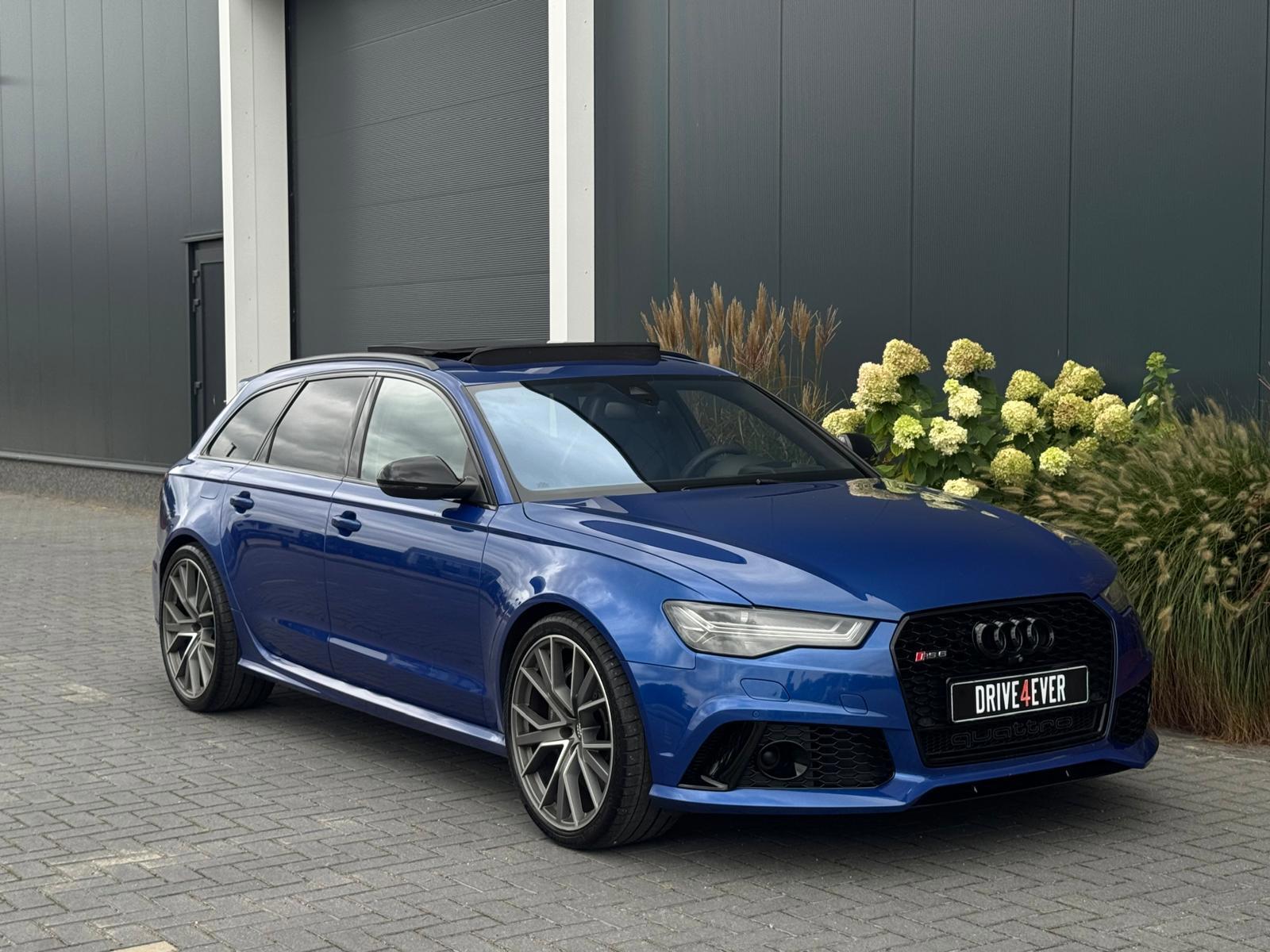 Foto van Audi RS 6 Avant Performance