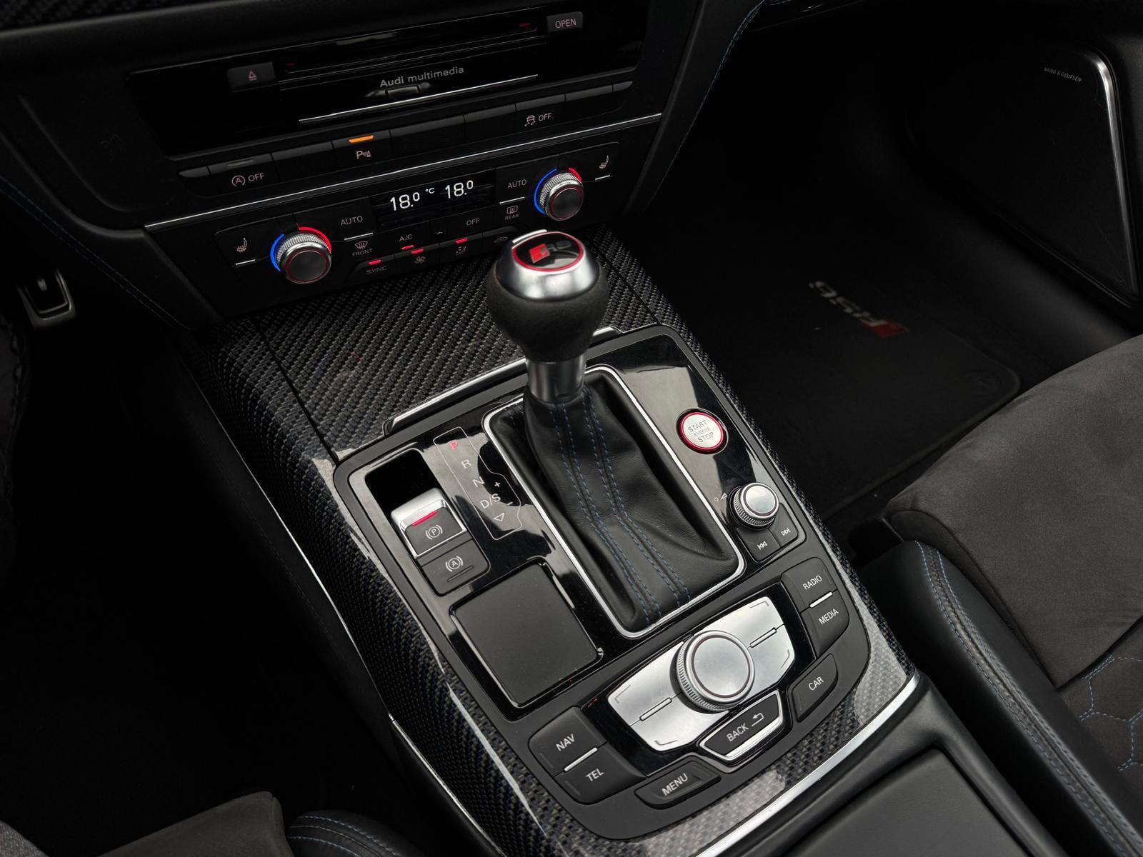 Foto van Audi RS 6 Avant Performance