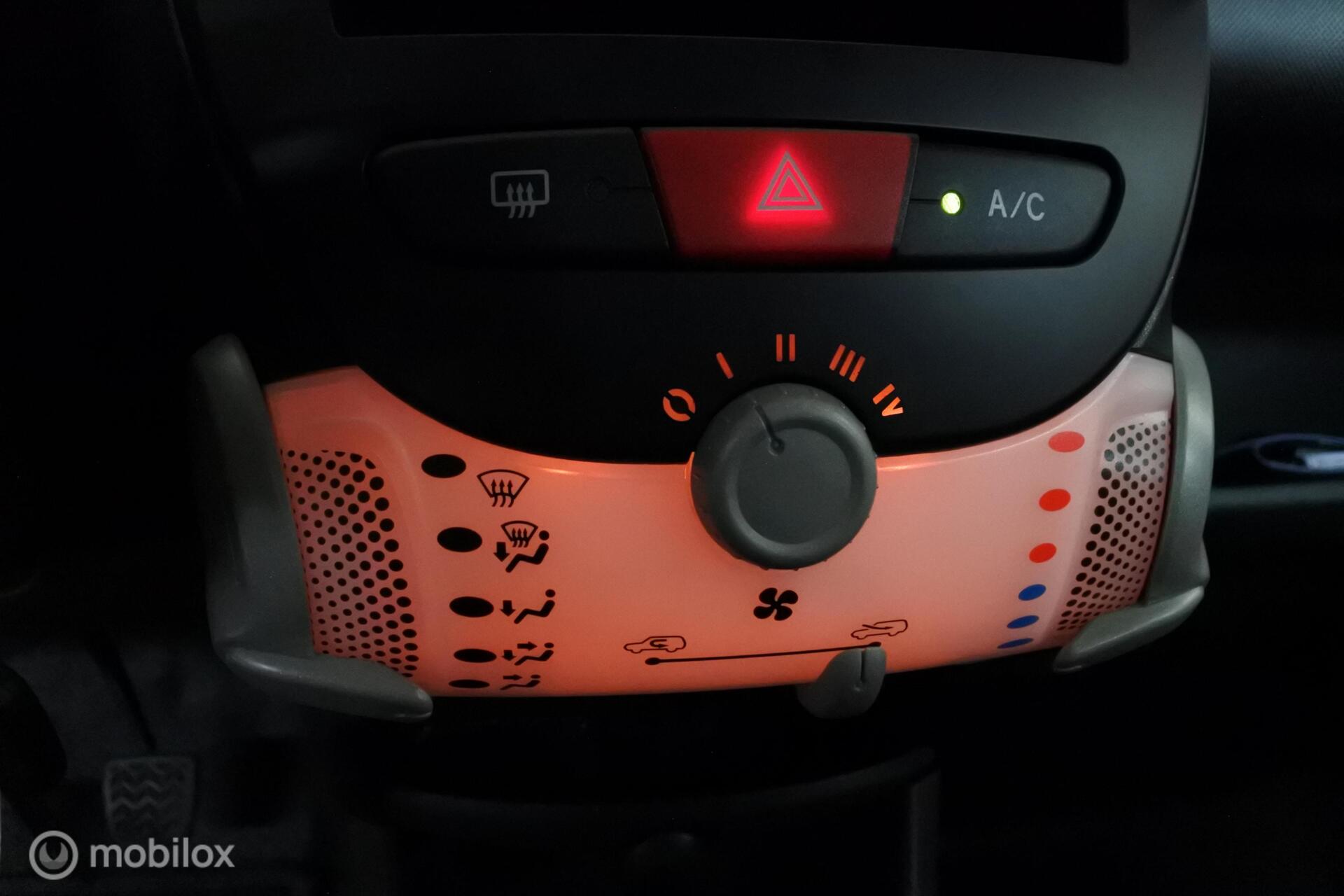 Foto van Peugeot Peugeot 107