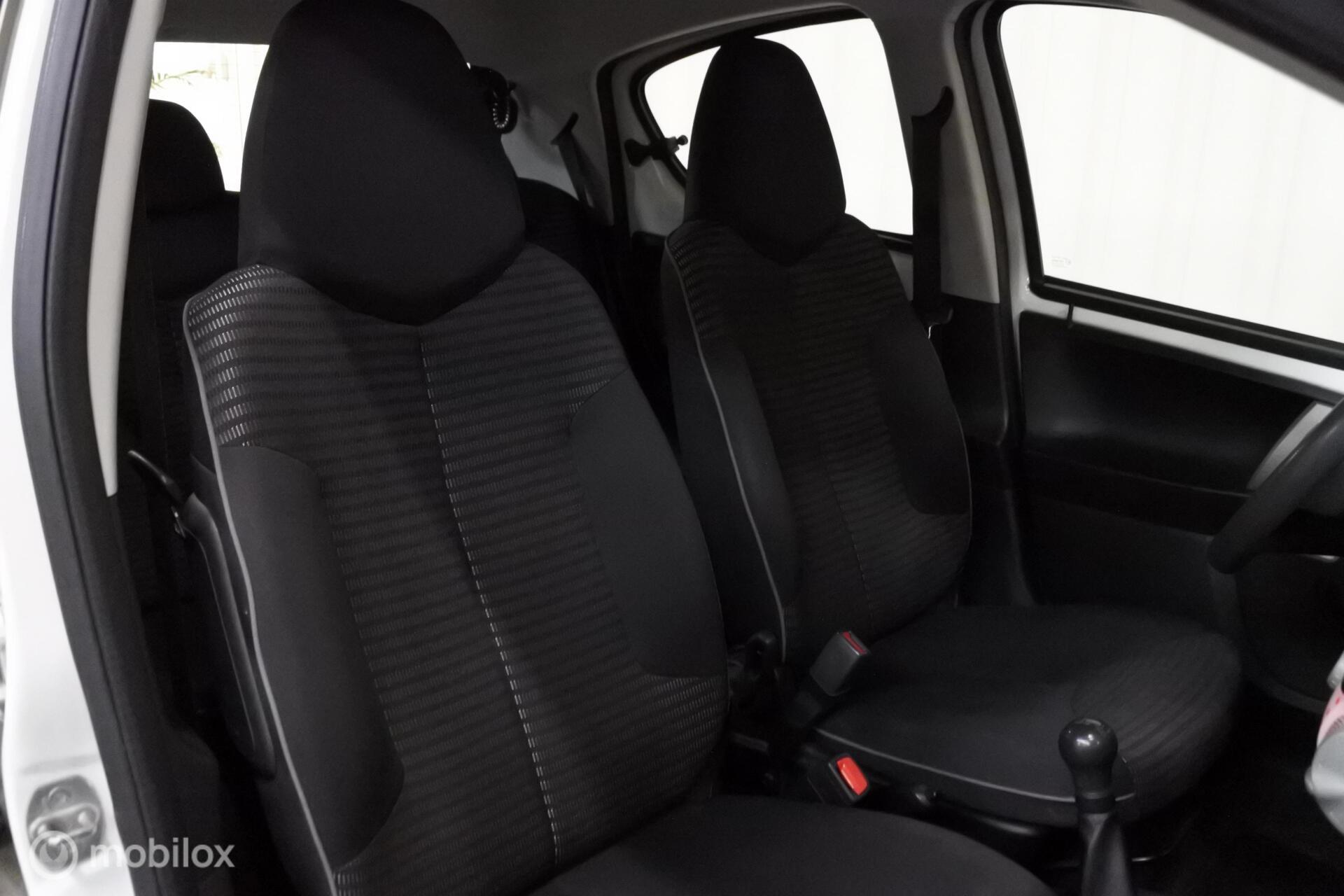 Foto van Peugeot Peugeot 107