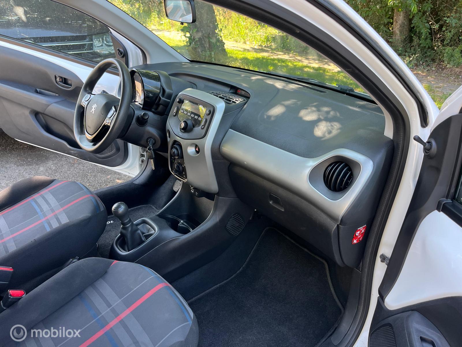 Foto van Peugeot Peugeot 108