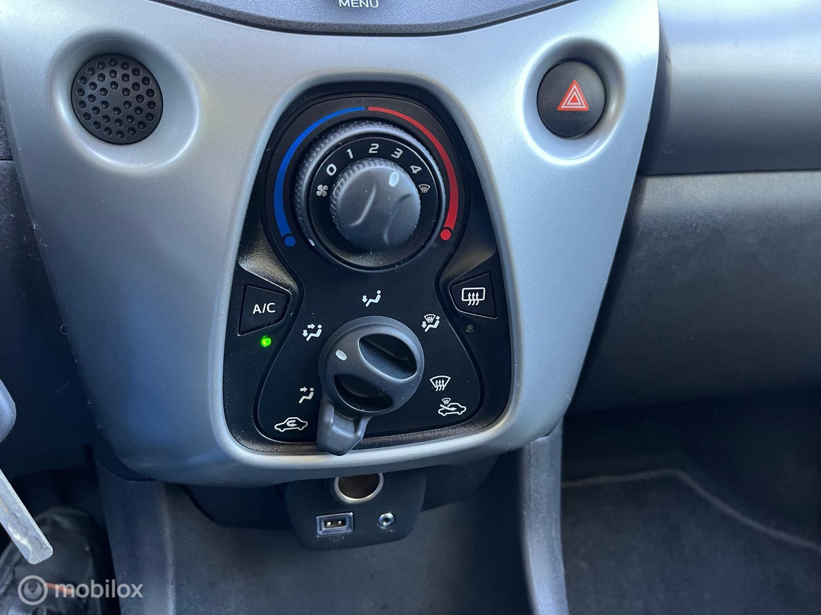 Foto van Peugeot Peugeot 108