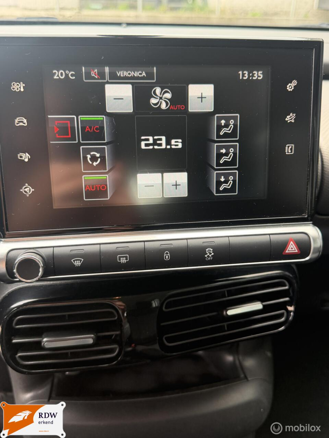 Foto van Citroen C4 Cactus