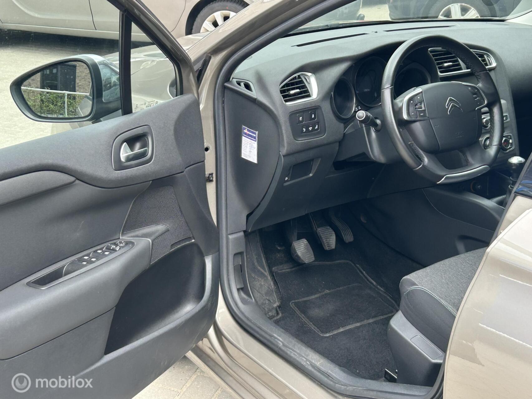 Foto van Citroen C4