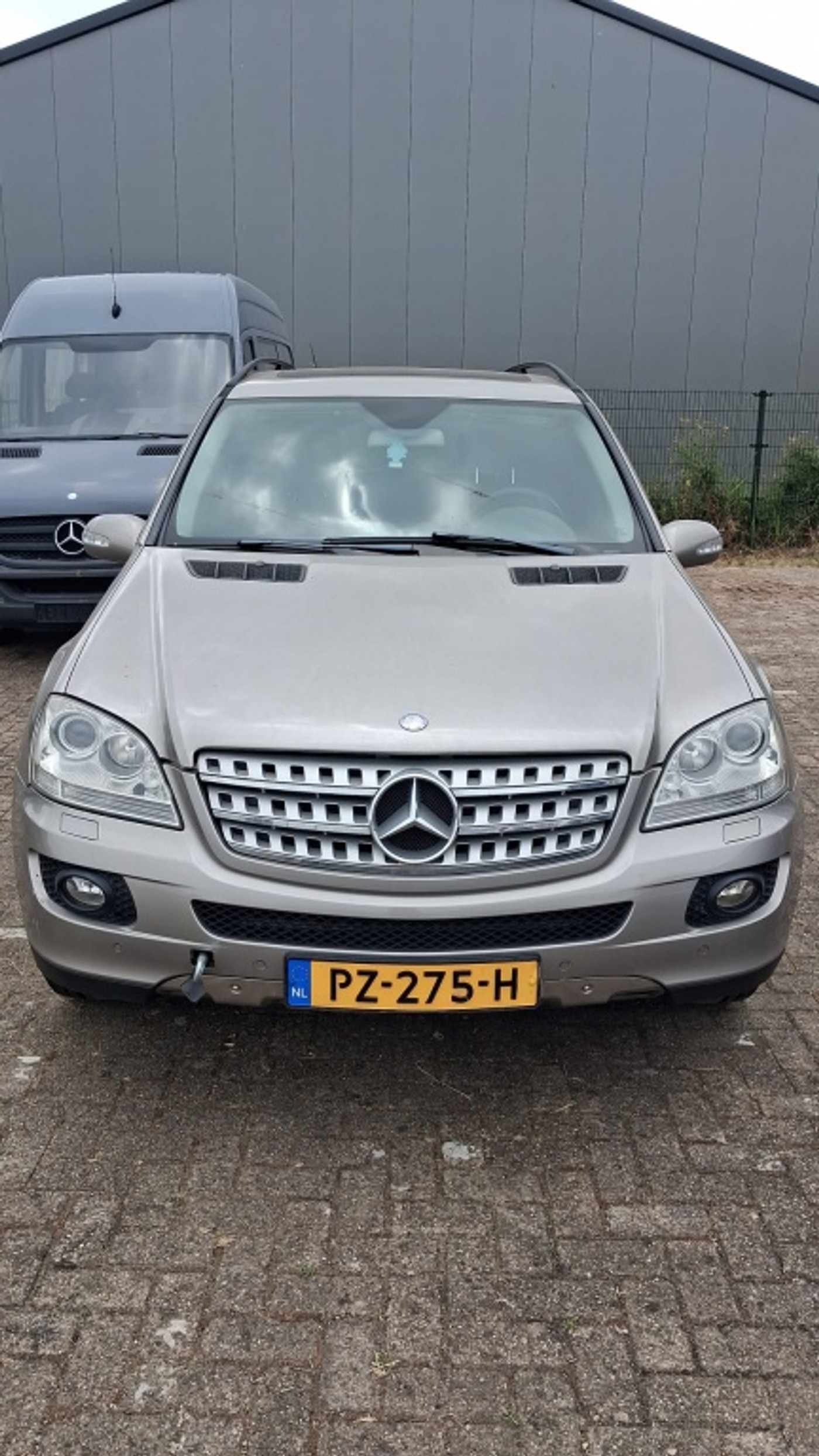 Foto van Mercedes-Benz ML 350