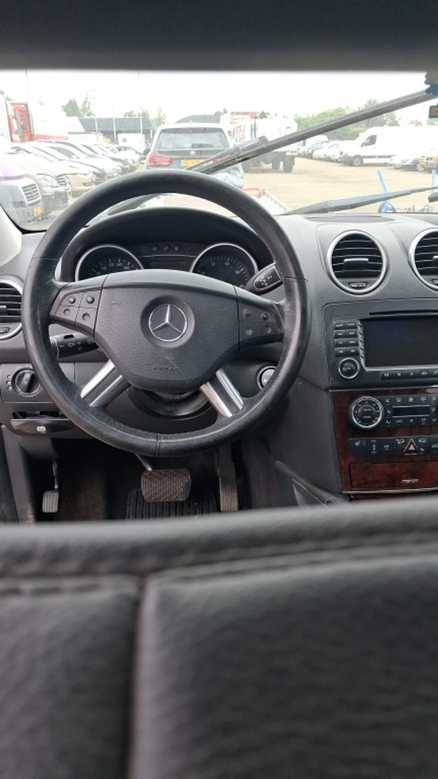 Foto van Mercedes-Benz ML 350