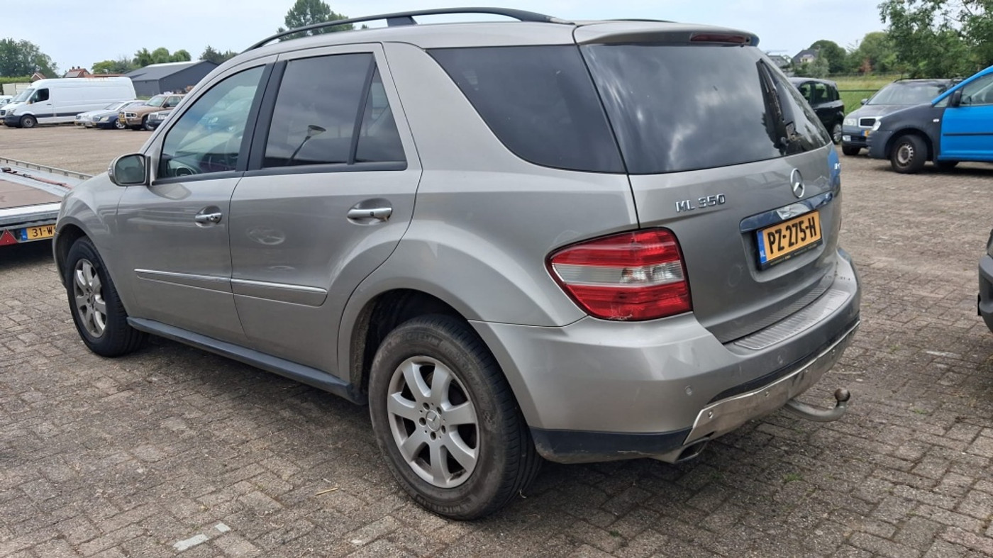 Foto van Mercedes-Benz ML 350