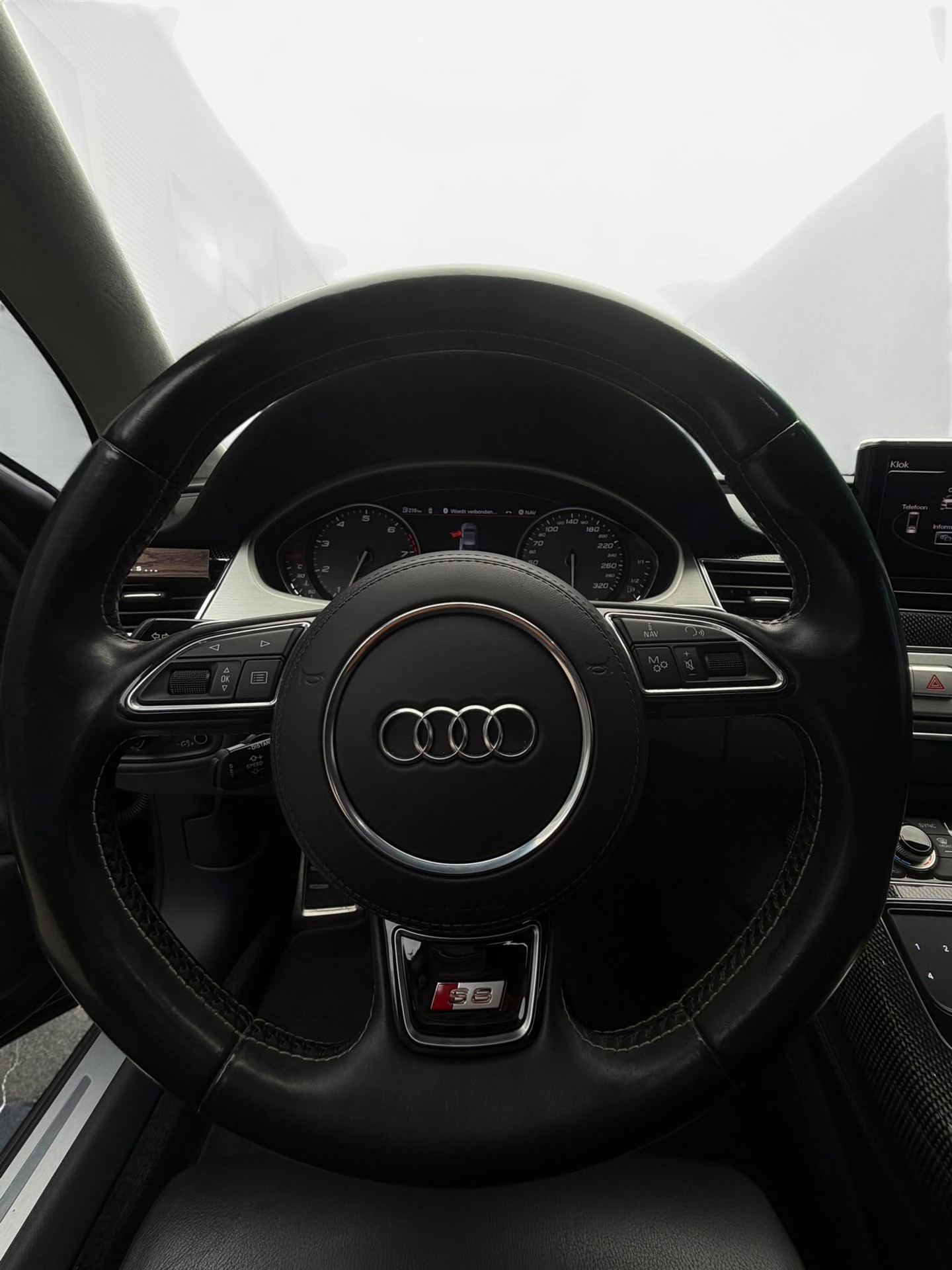 Foto van Audi S8