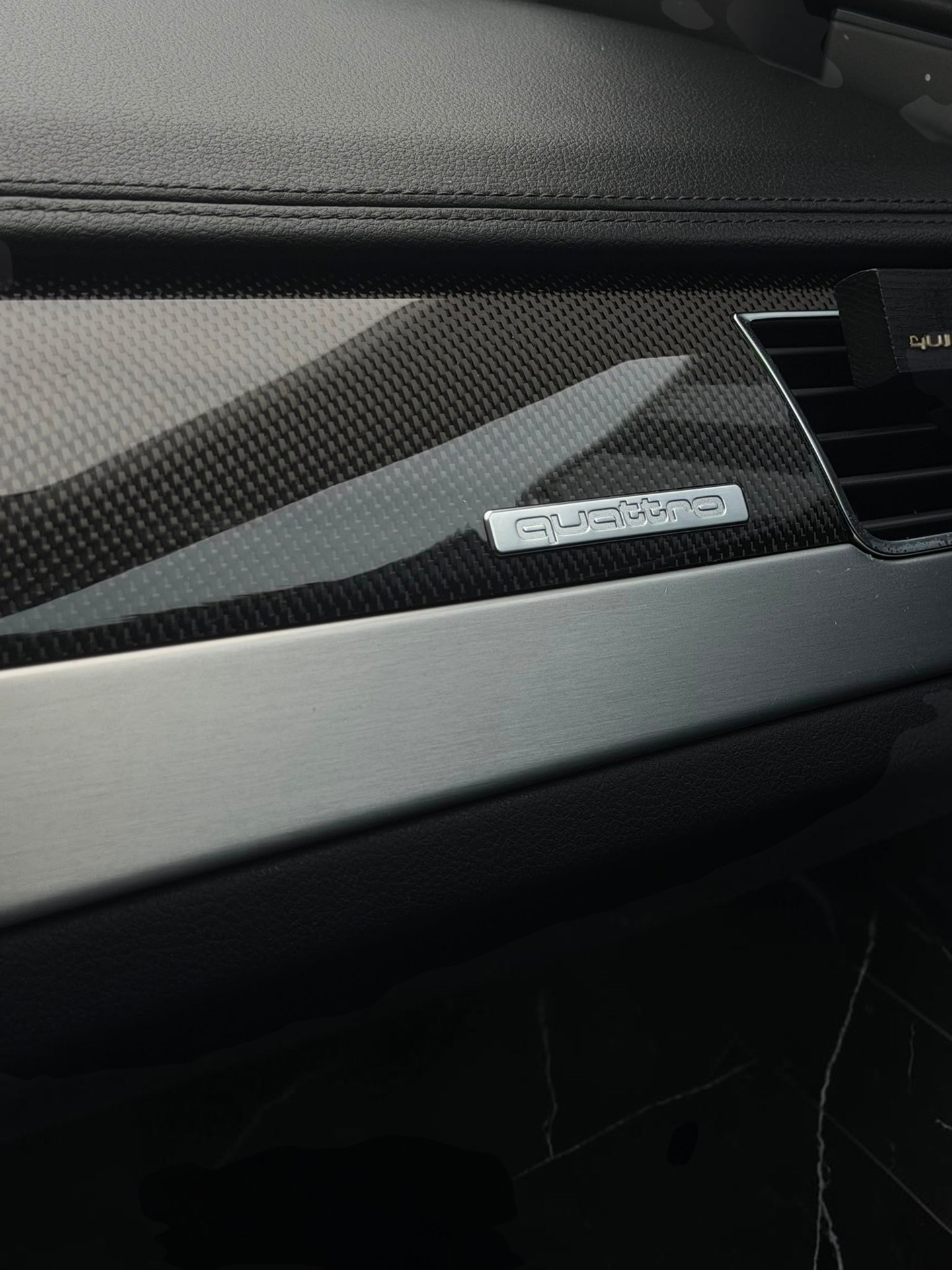 Foto van Audi S8