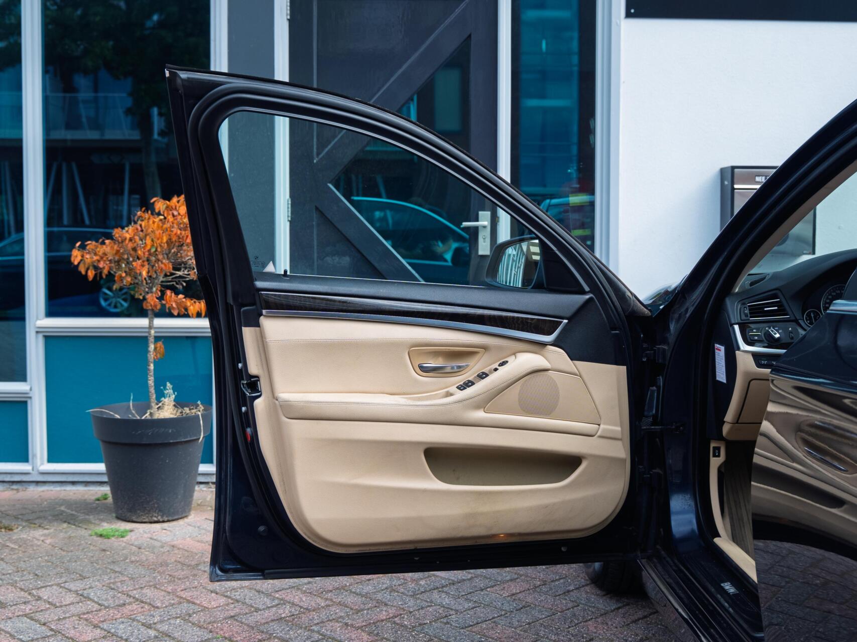Foto van BMW 528i