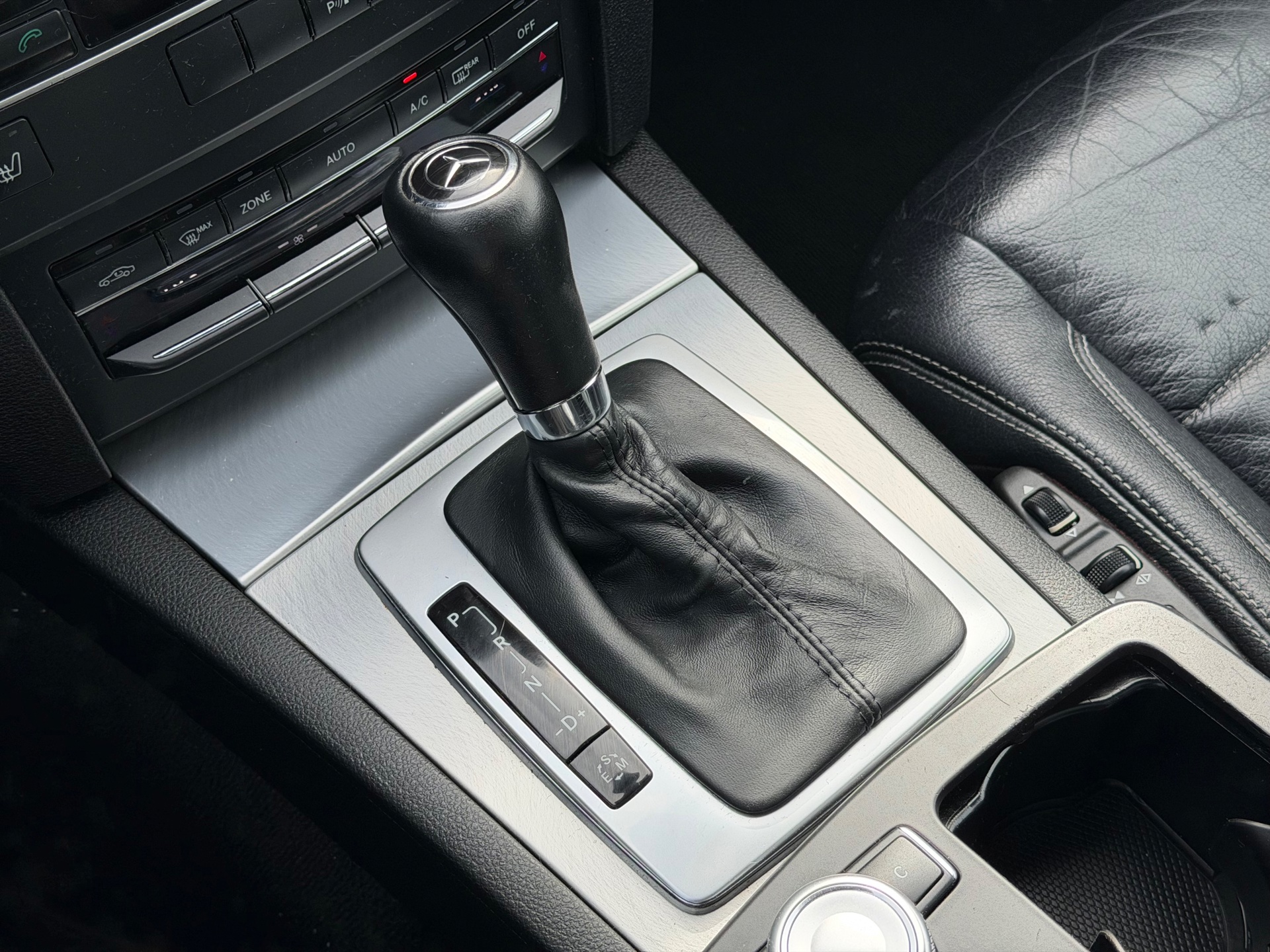 Foto van Mercedes-Benz E 200 Cgi