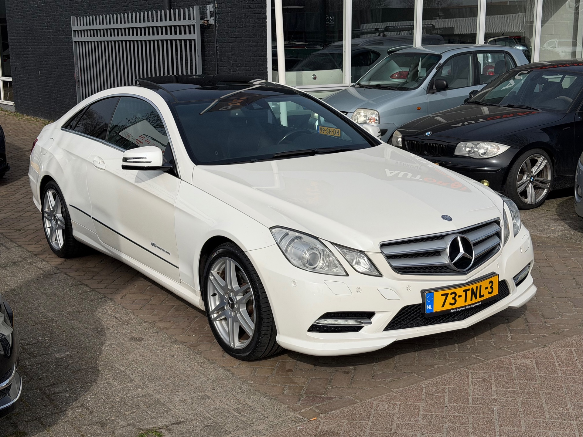 Foto van Mercedes-Benz E 200 Cgi
