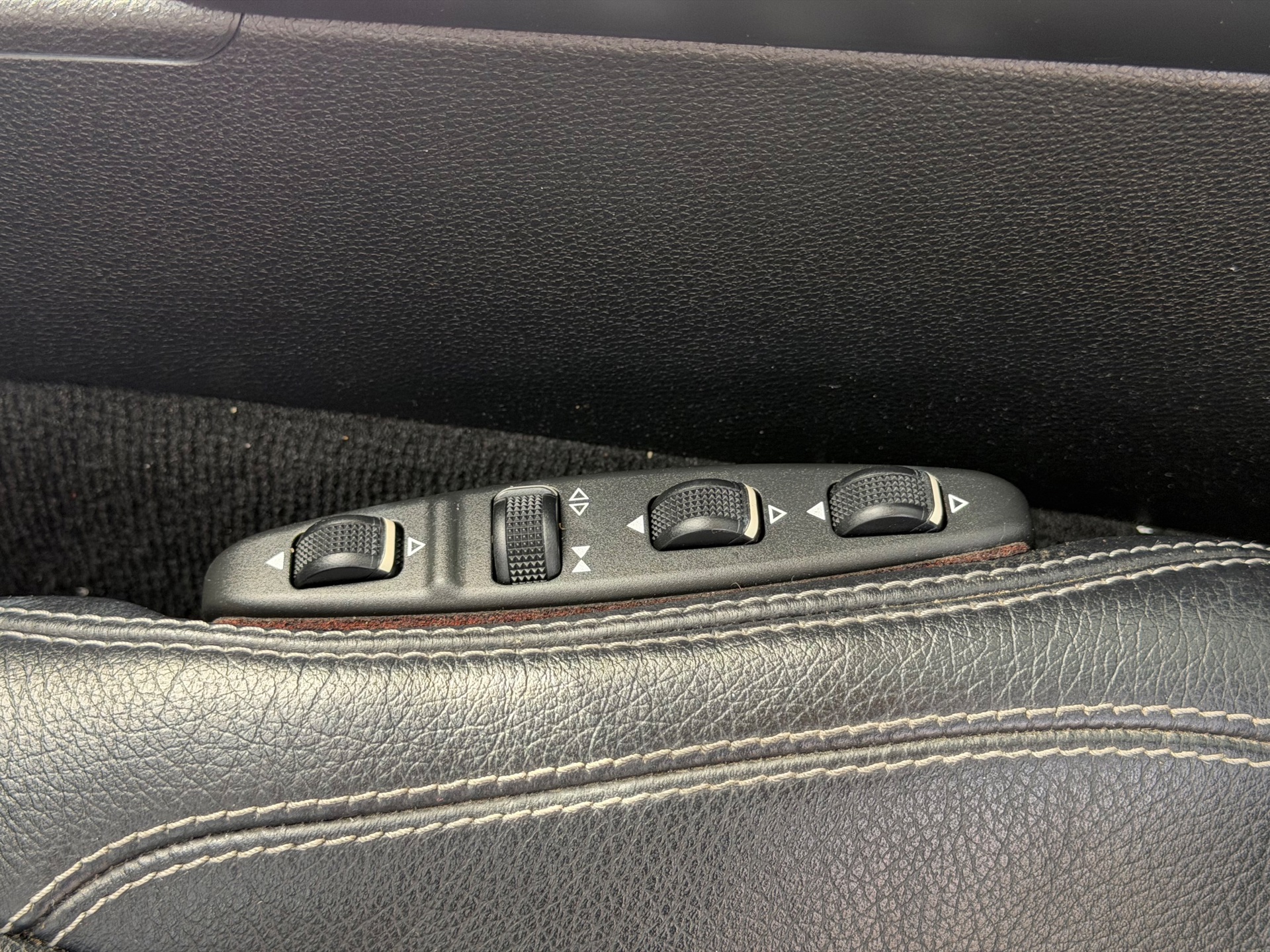 Foto van Mercedes-Benz E 200 Cgi